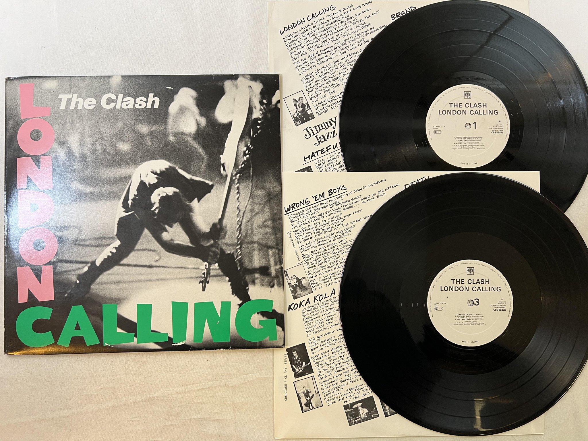 Omslagsbild för skivan THE CLASH London calling 2xLP -79 Hol CBS 88478