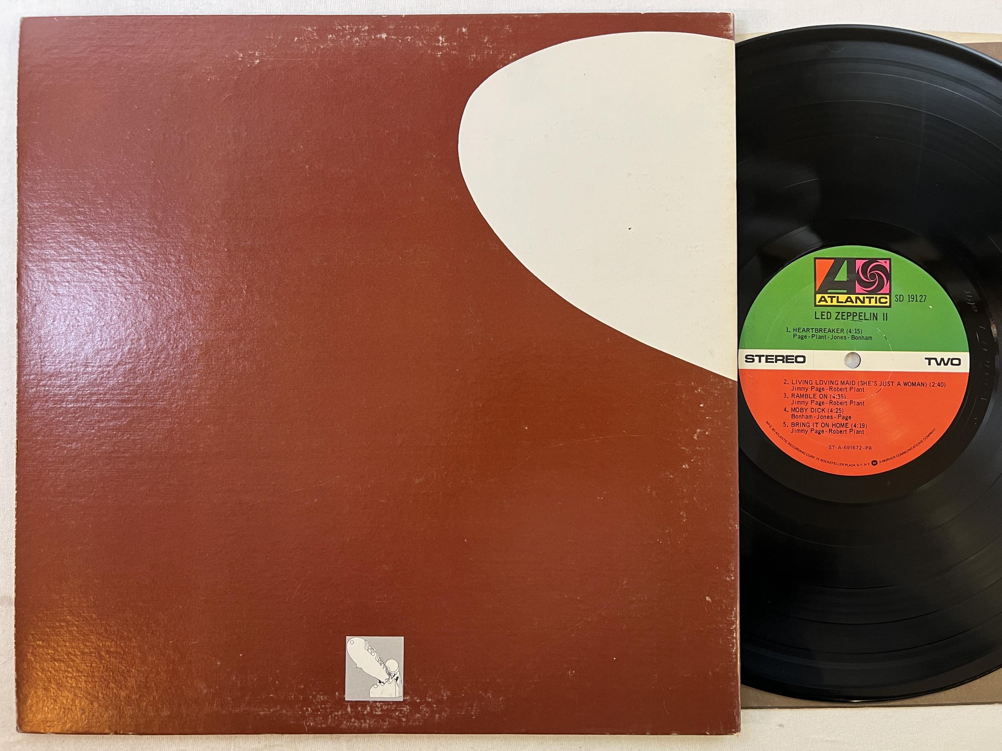 Omslagsbild för skivan LED ZEPPELIN II LP re US ATLANTIC SD 19127
