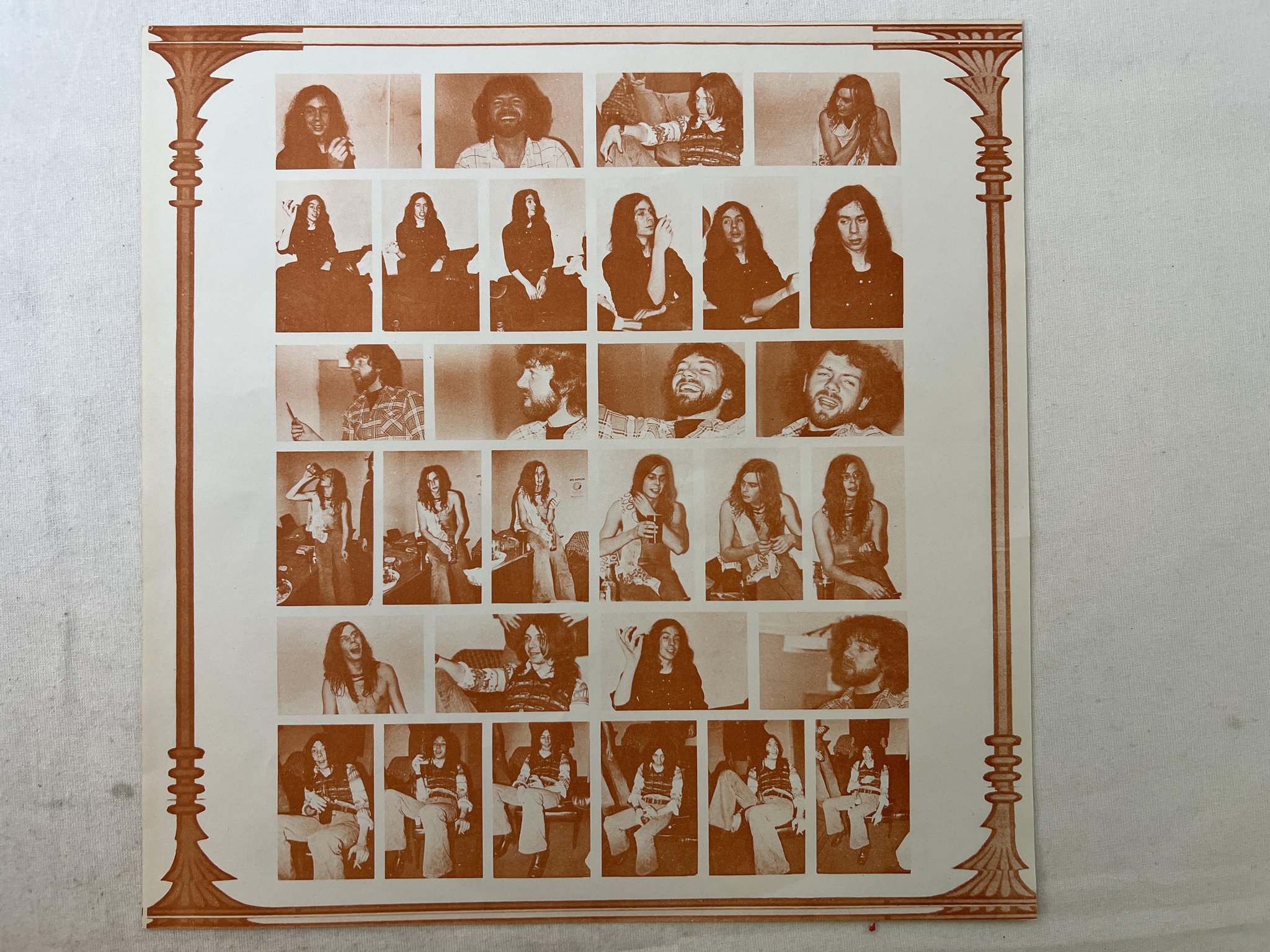 Omslagsbild för skivan CAMEL mirage LP -74 UK DERAM SML 1107