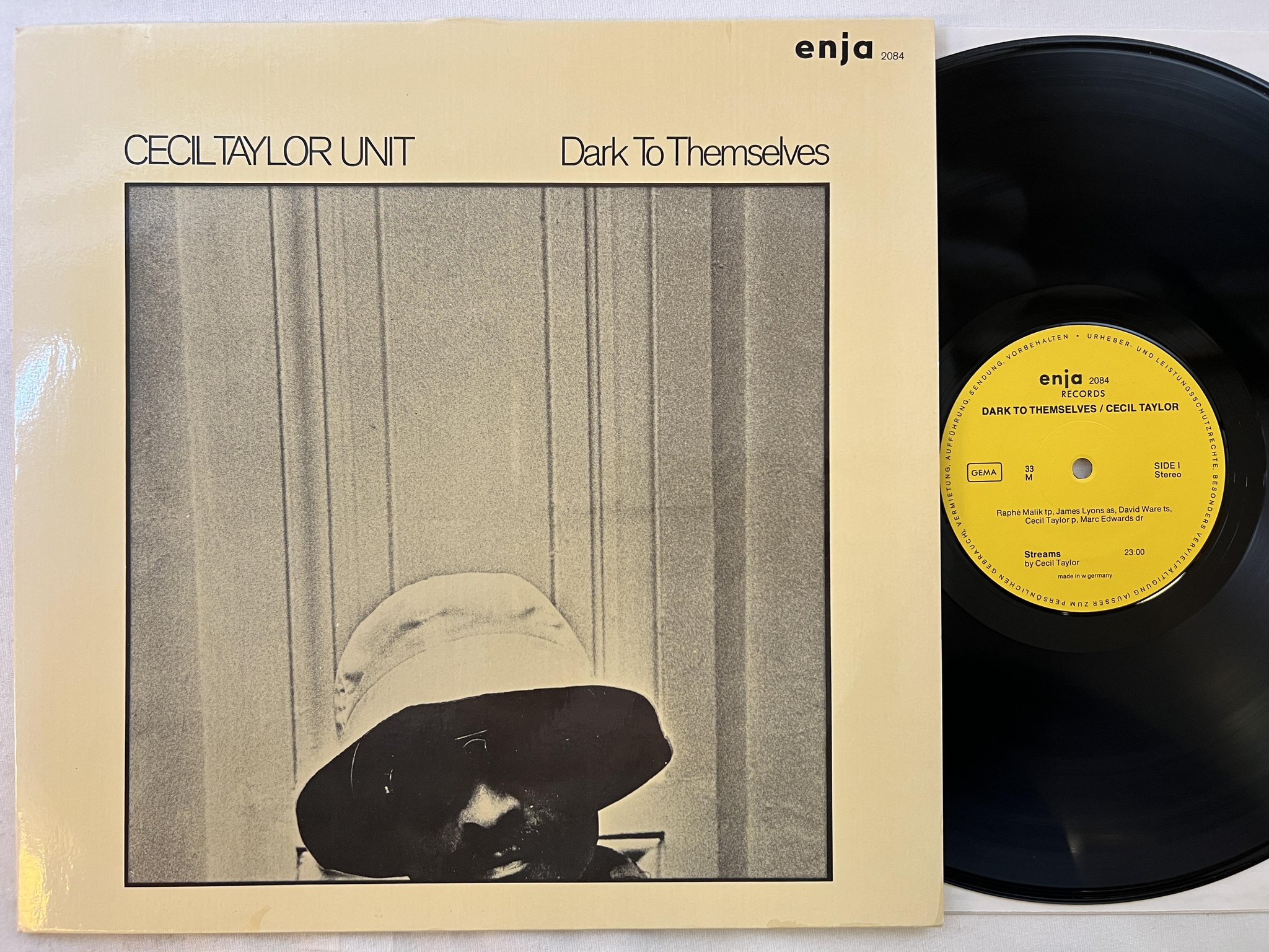 Omslagsbild för skivan CECIL TAYLOR UNIT dark to themselves LP -76 Ger ENJA 2084