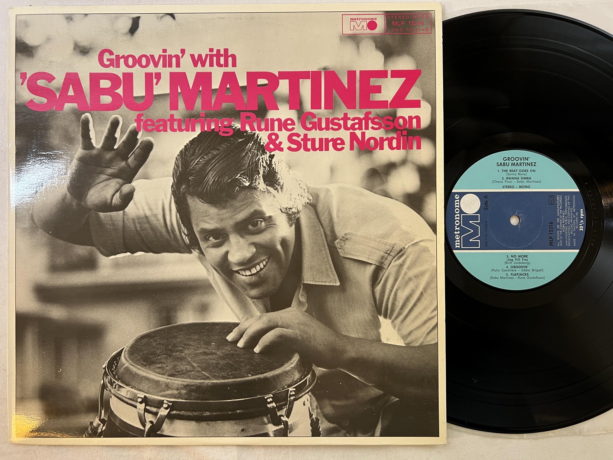 Omslagsbild för skivan SABU MARTINEZ groovin LP -68 Swe METRONOME MLP 15316