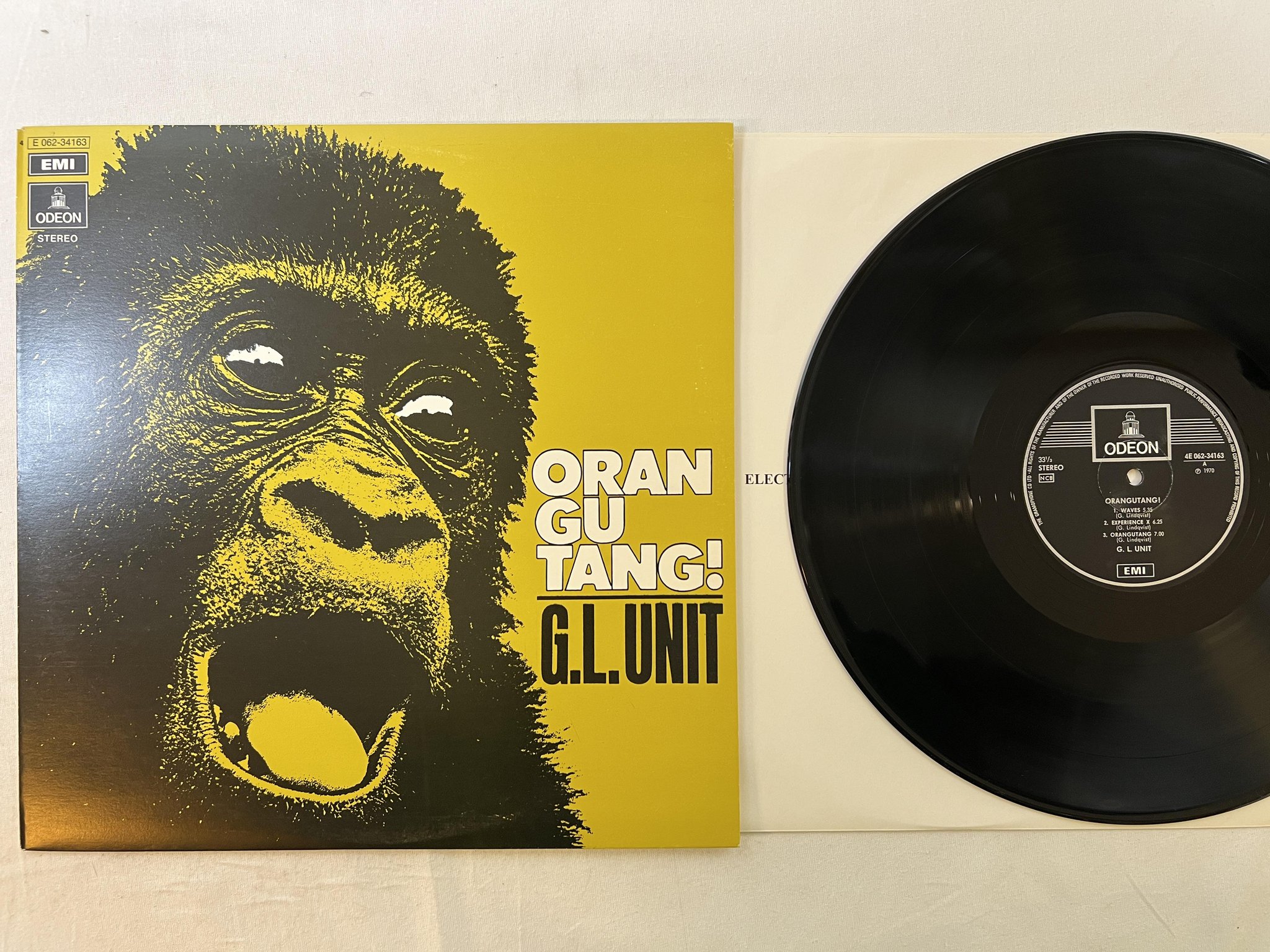 Omslagsbild för skivan G.L. UNIT orangutang! LP -70 EMI / ODEON 4E 062-34659 ** VERY RARE **