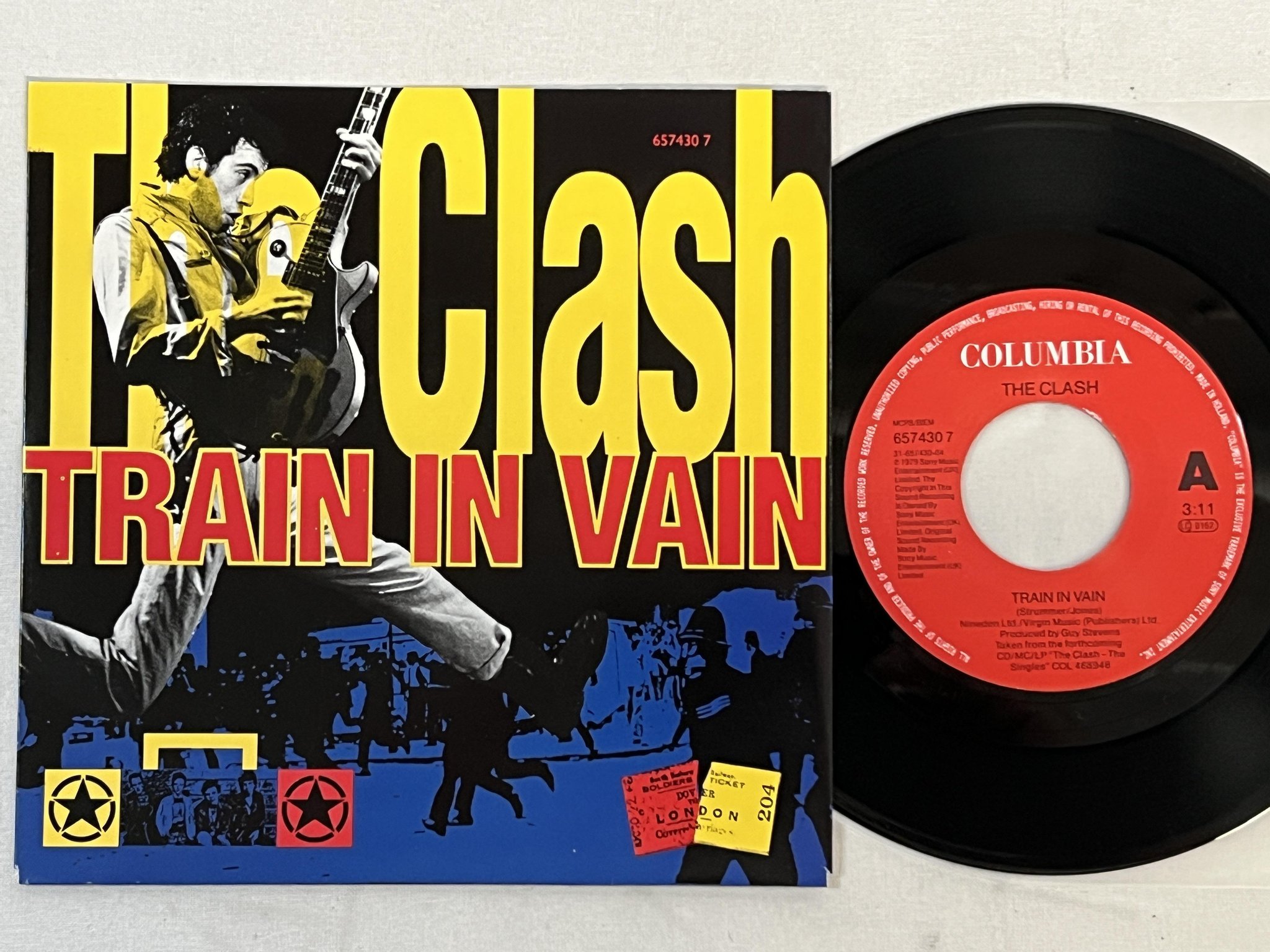 Omslagsbild för skivan THE CLASH train in vain 7"single -91 Hol COLUMBIA 6574307