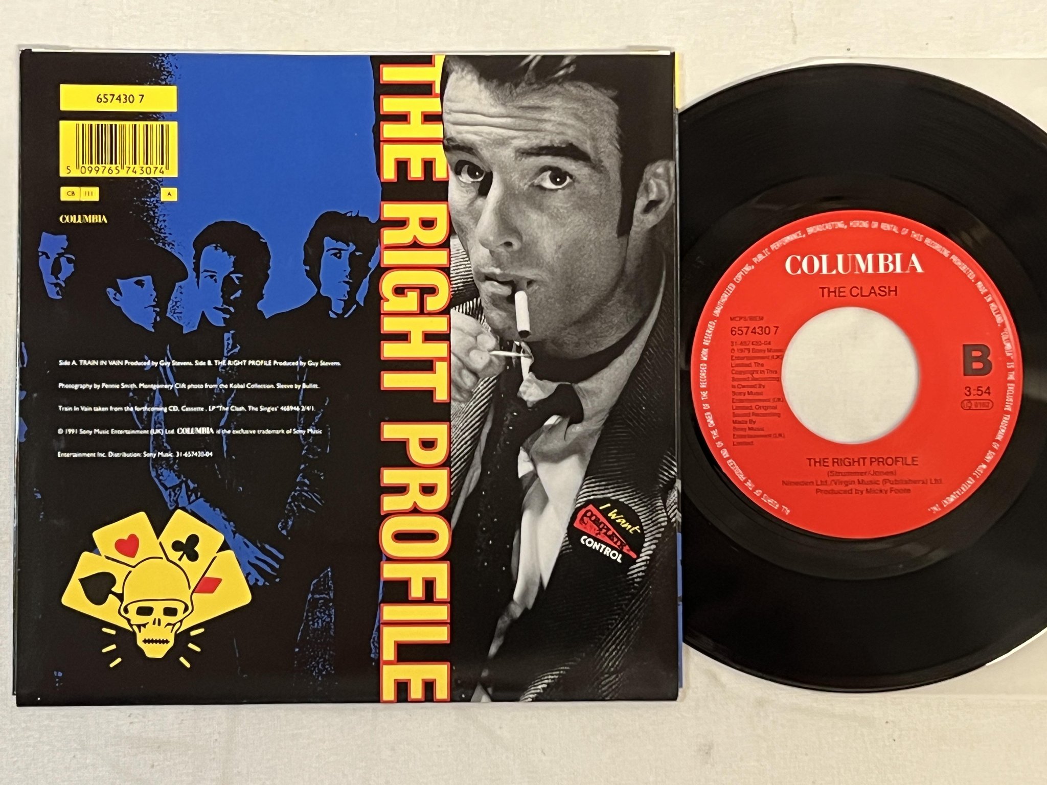 Omslagsbild för skivan THE CLASH train in vain 7"single -91 Hol COLUMBIA 6574307