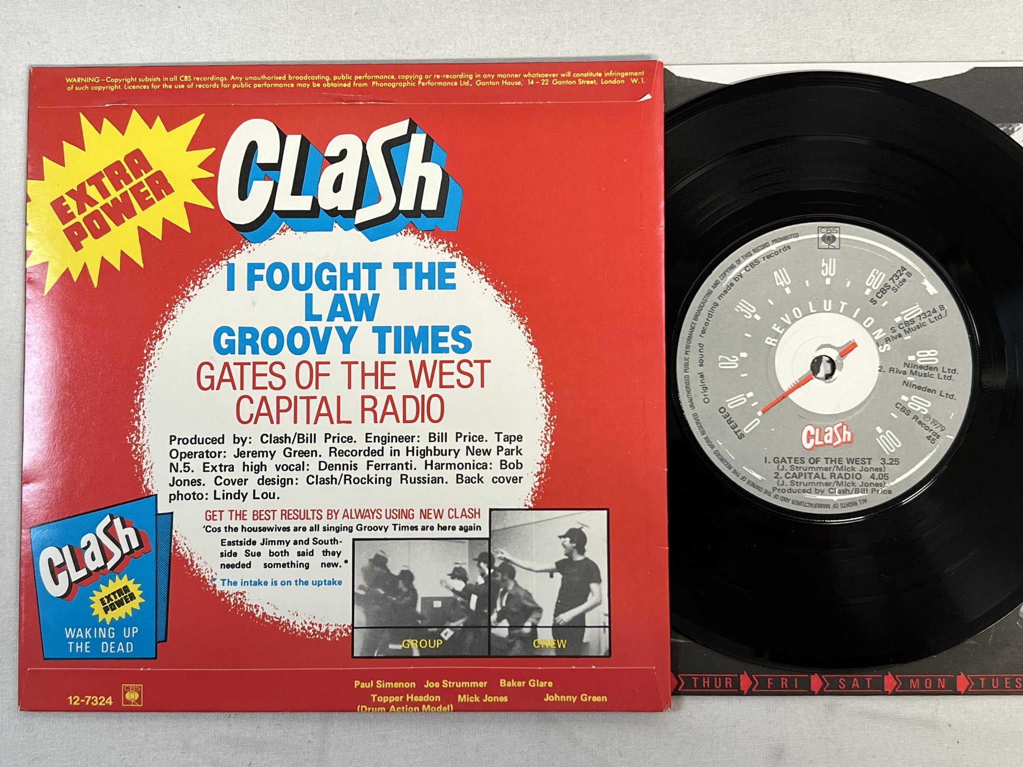 Omslagsbild för skivan THE CLASH The Cost Of Living E.P. 7"ep -79 CBS 7324