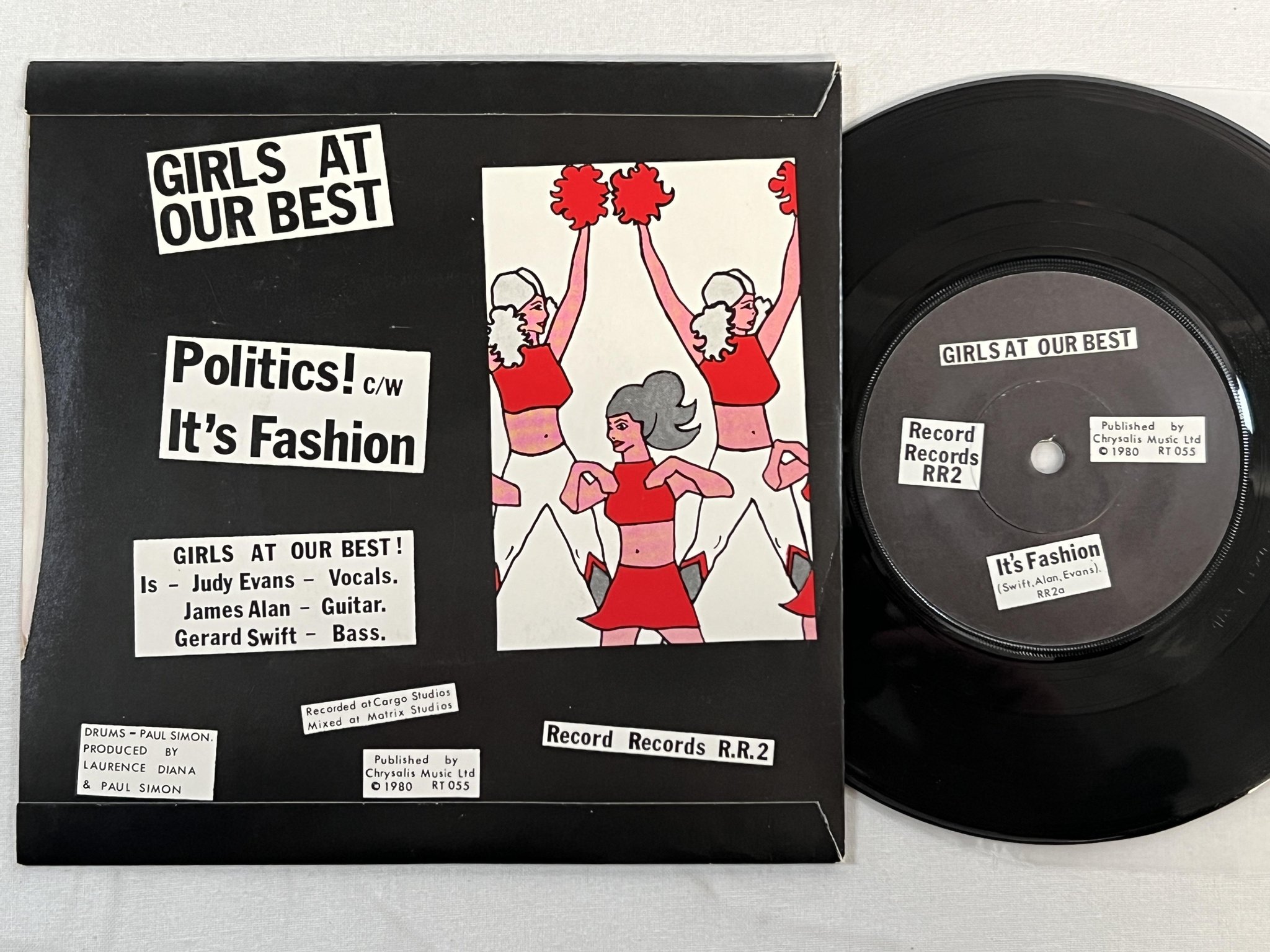 Omslagsbild för skivan GIRLS AT OUR BEST Politics! 7" -80 UK RECORD RR2
