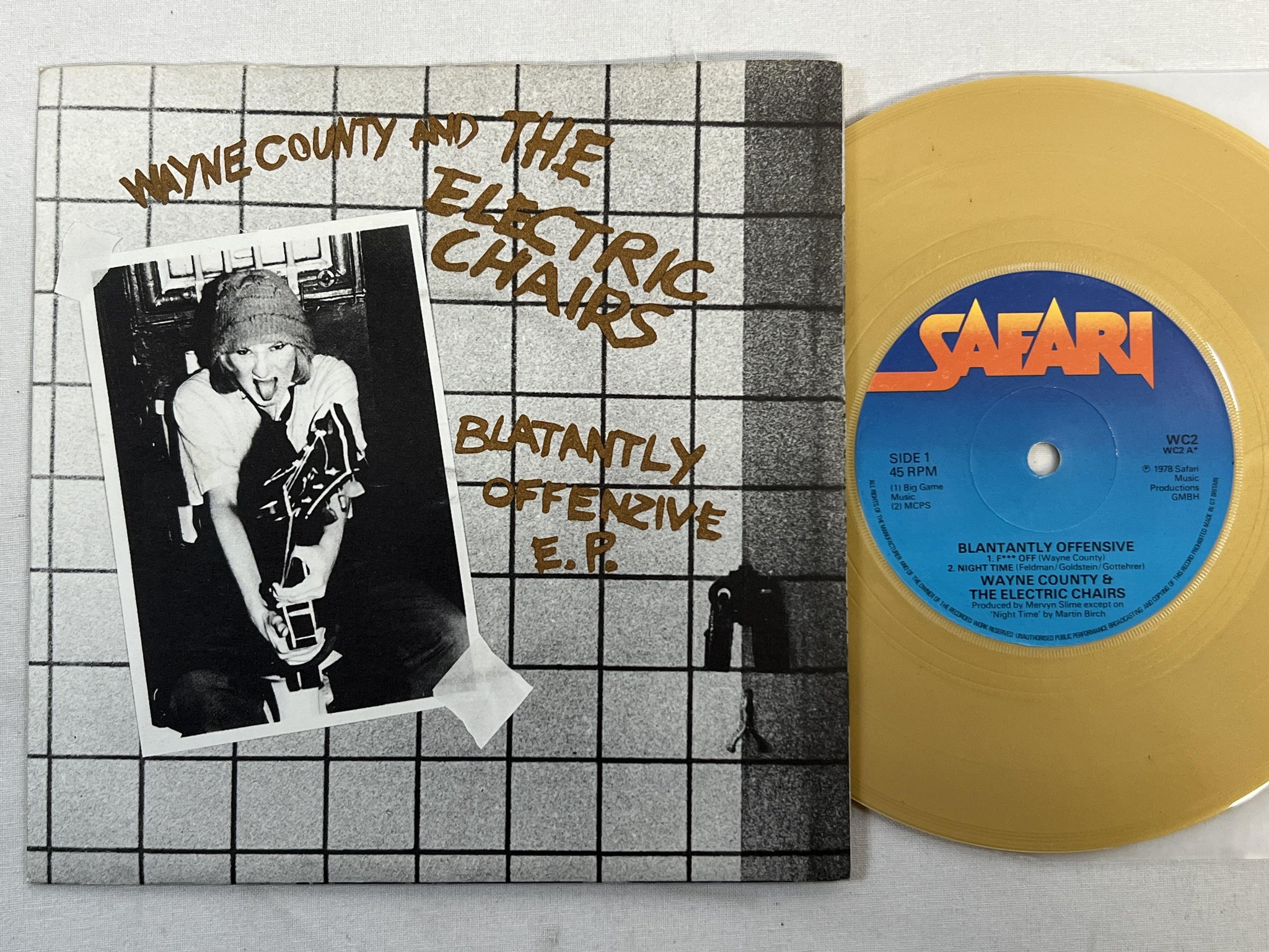 Omslagsbild för skivan WAYNE COUNTY & ELECTRIC CHAIRS Blatantly Offenzive E.P. 7" -78 UK SAFARI WC2