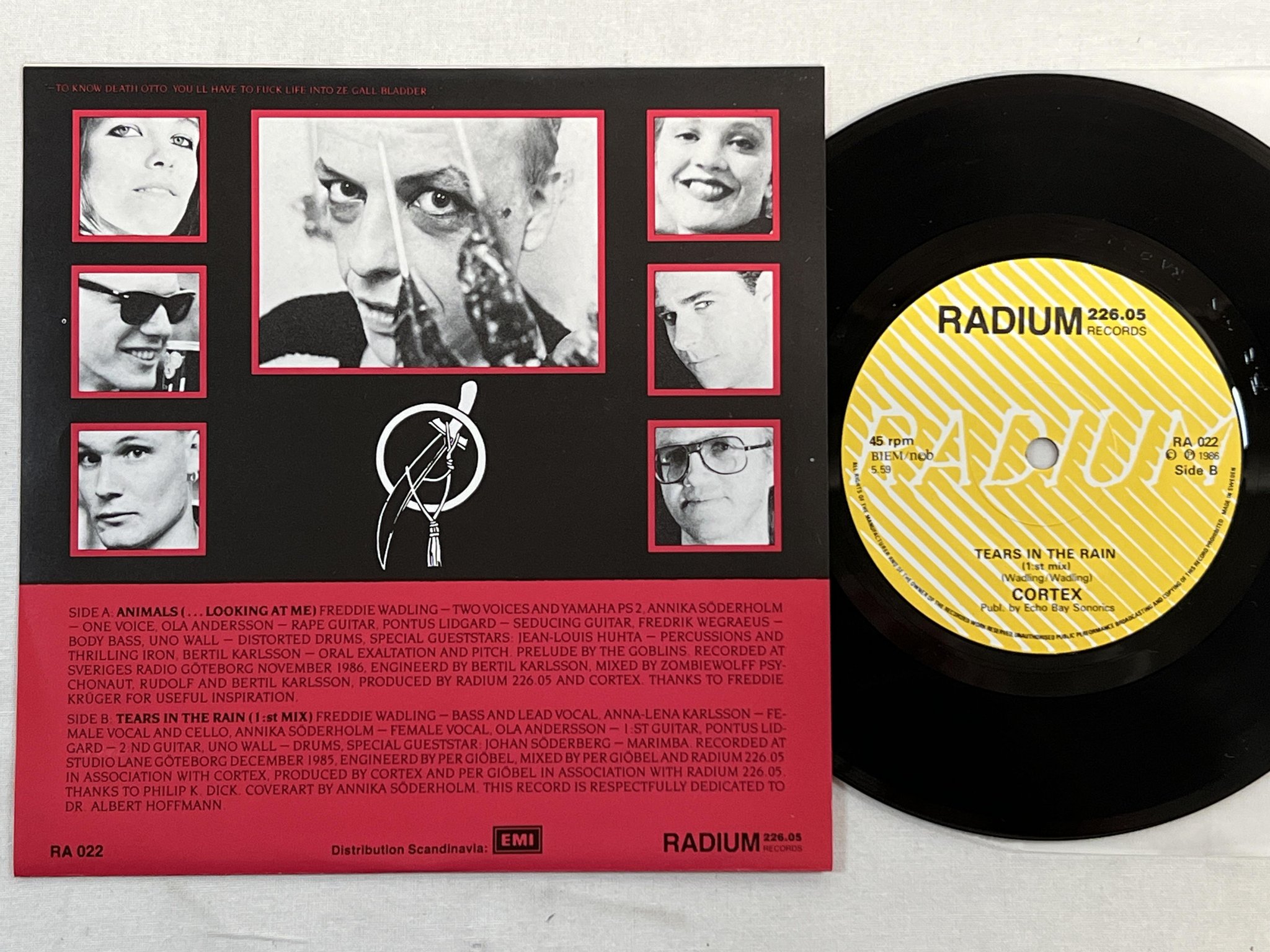 Omslagsbild för skivan CORTEX animals 7" -86 radium 226.05 RA 022 *** rare goth ***