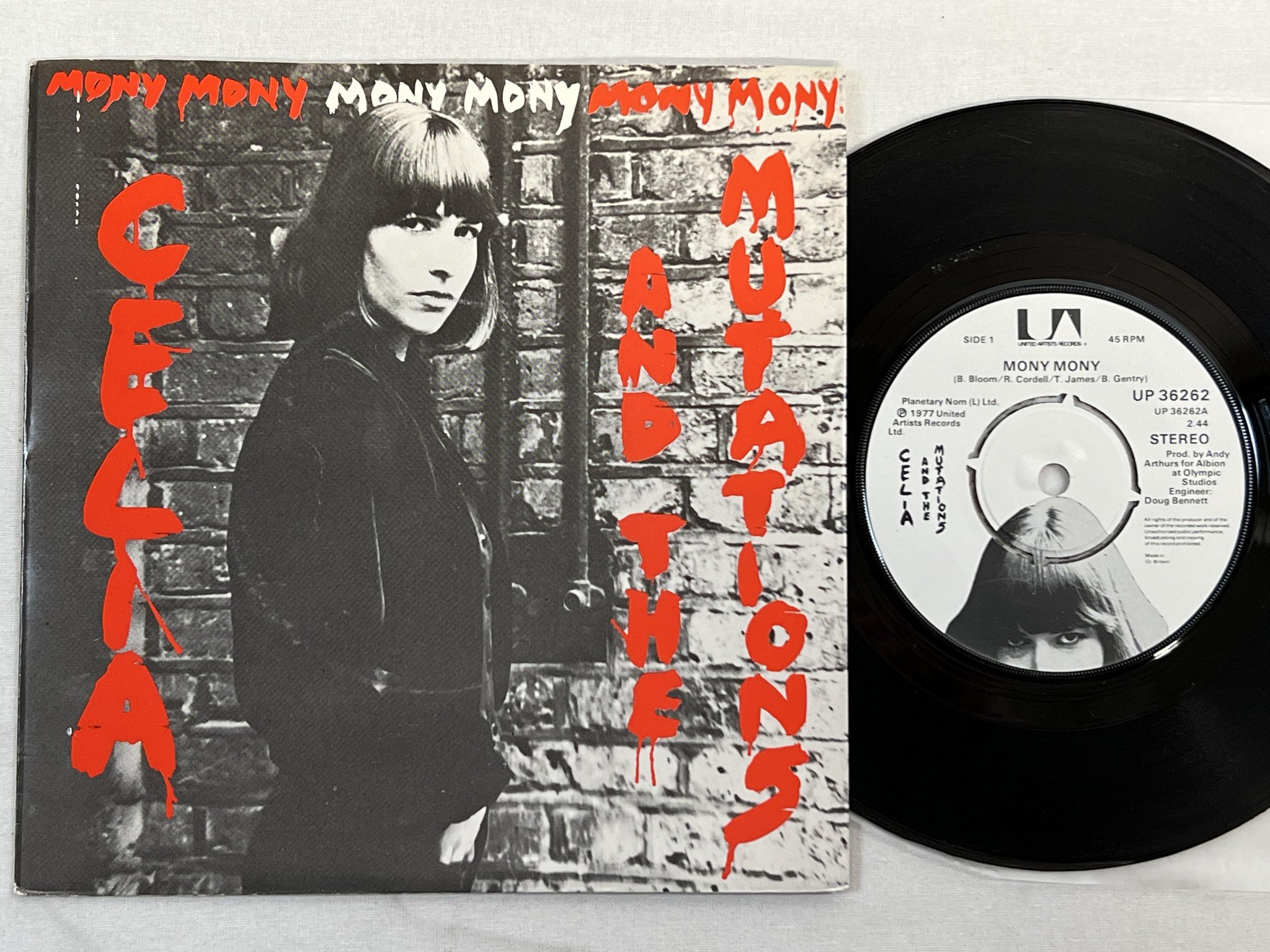 Omslagsbild för skivan CELIA & THE YOUNG MUTATIONS Mony Mony 7" -77 UK UNITED UP 36262