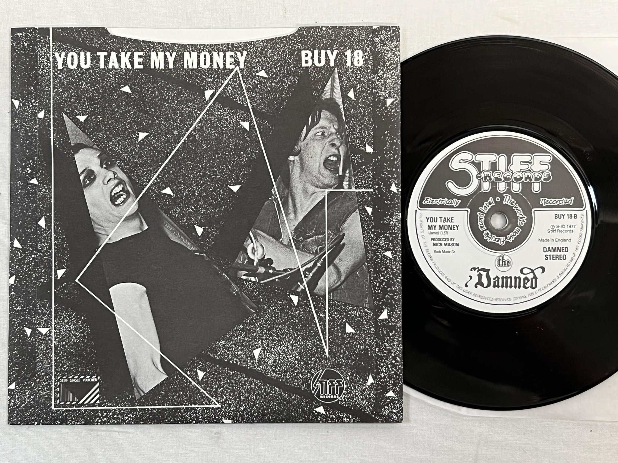 Omslagsbild för skivan THE DAMNED Problem Child 7" re -79 UK STIFF BUY-18