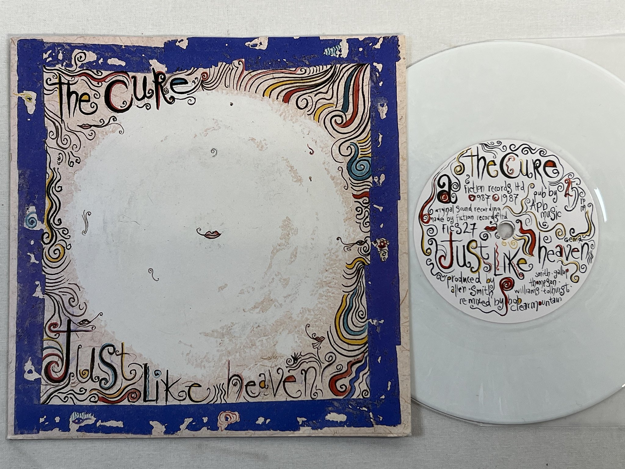 Omslagsbild för skivan THE CURE Just Like Heaven 7" -87 UK FICTION FICS 27 ** RARE WHITE VINYL **