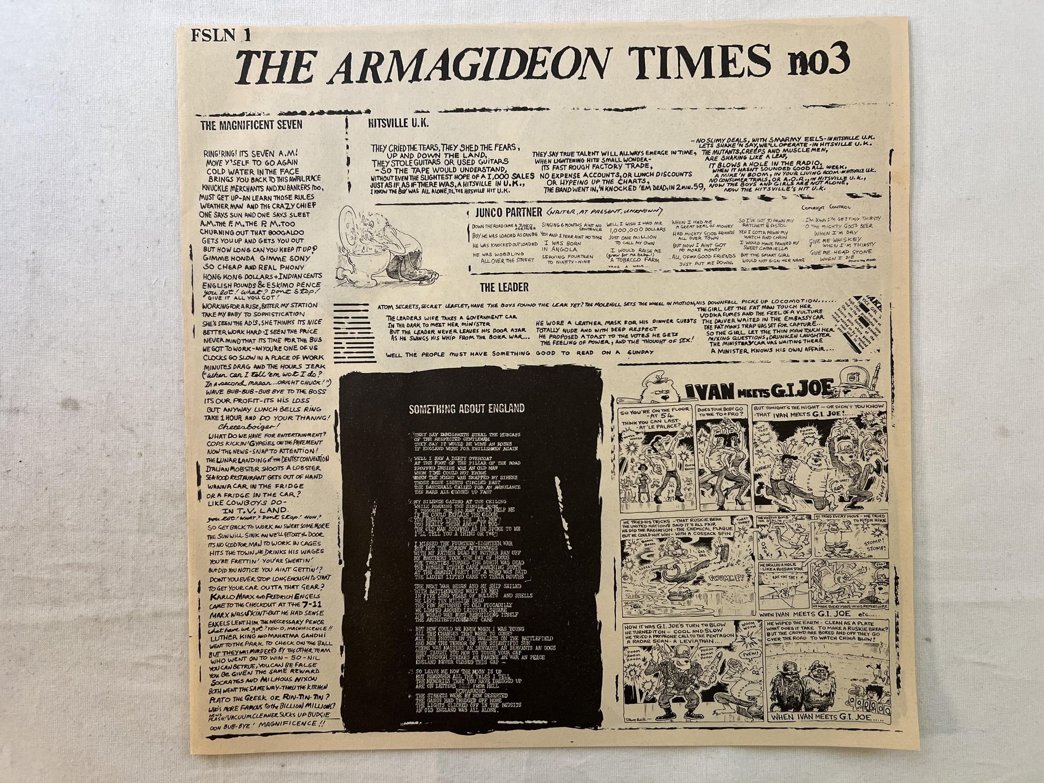 Omslagsbild för skivan THE CLASH sandinista! 3xLP -80 UK CBS FSLN 1