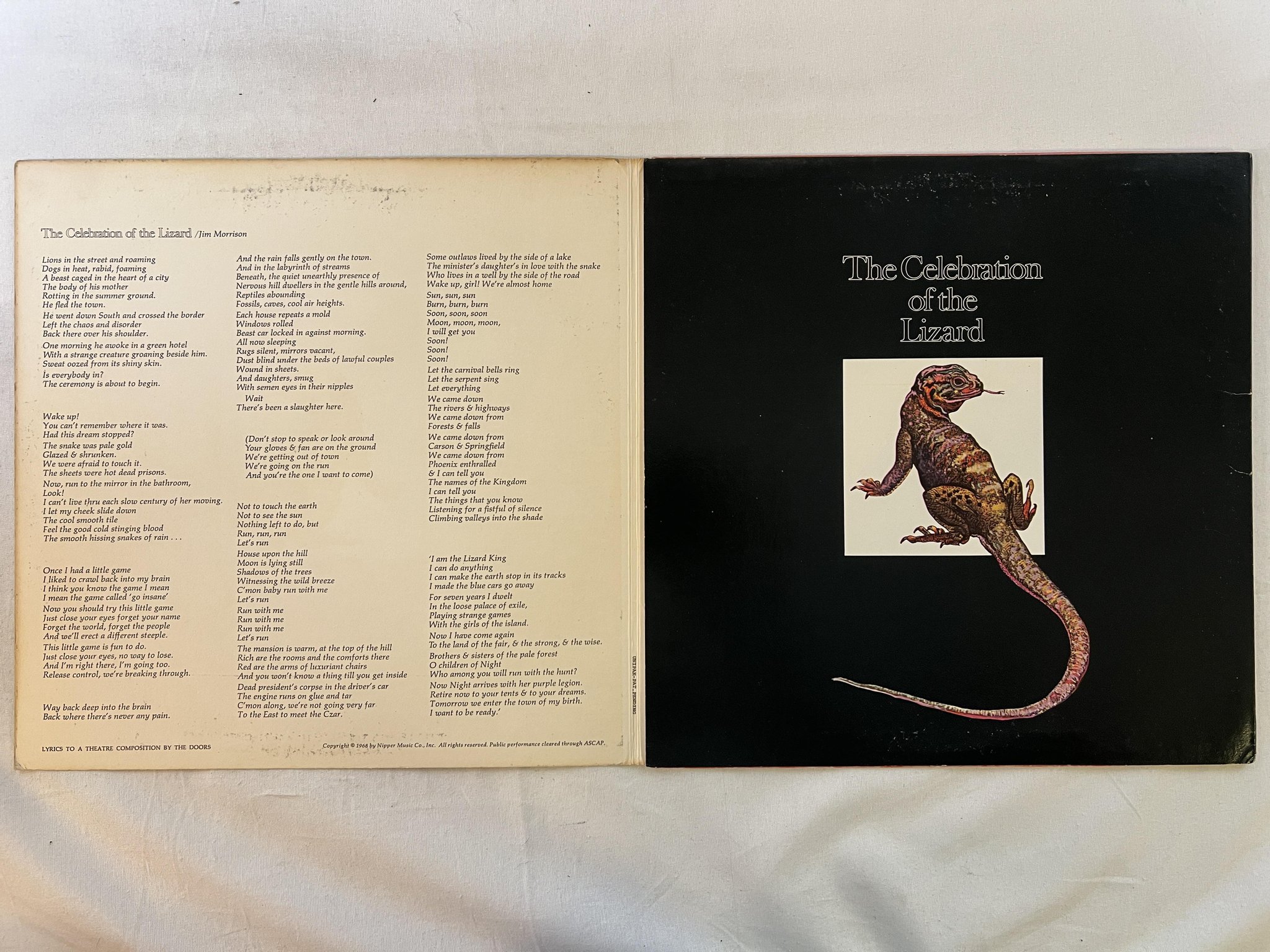 Omslagsbild för skivan DOORS waiting for the sun LP -68 US ELEKTRA EKS-74024