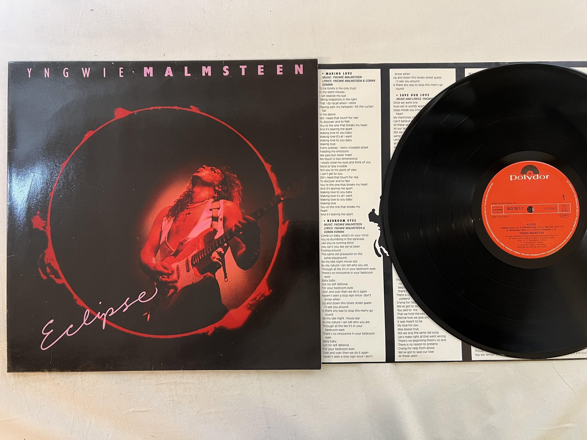 Omslagsbild för skivan YNGWIE MALMSTEEN eclipse LP -90 Hol POLYDOR 843 361-1