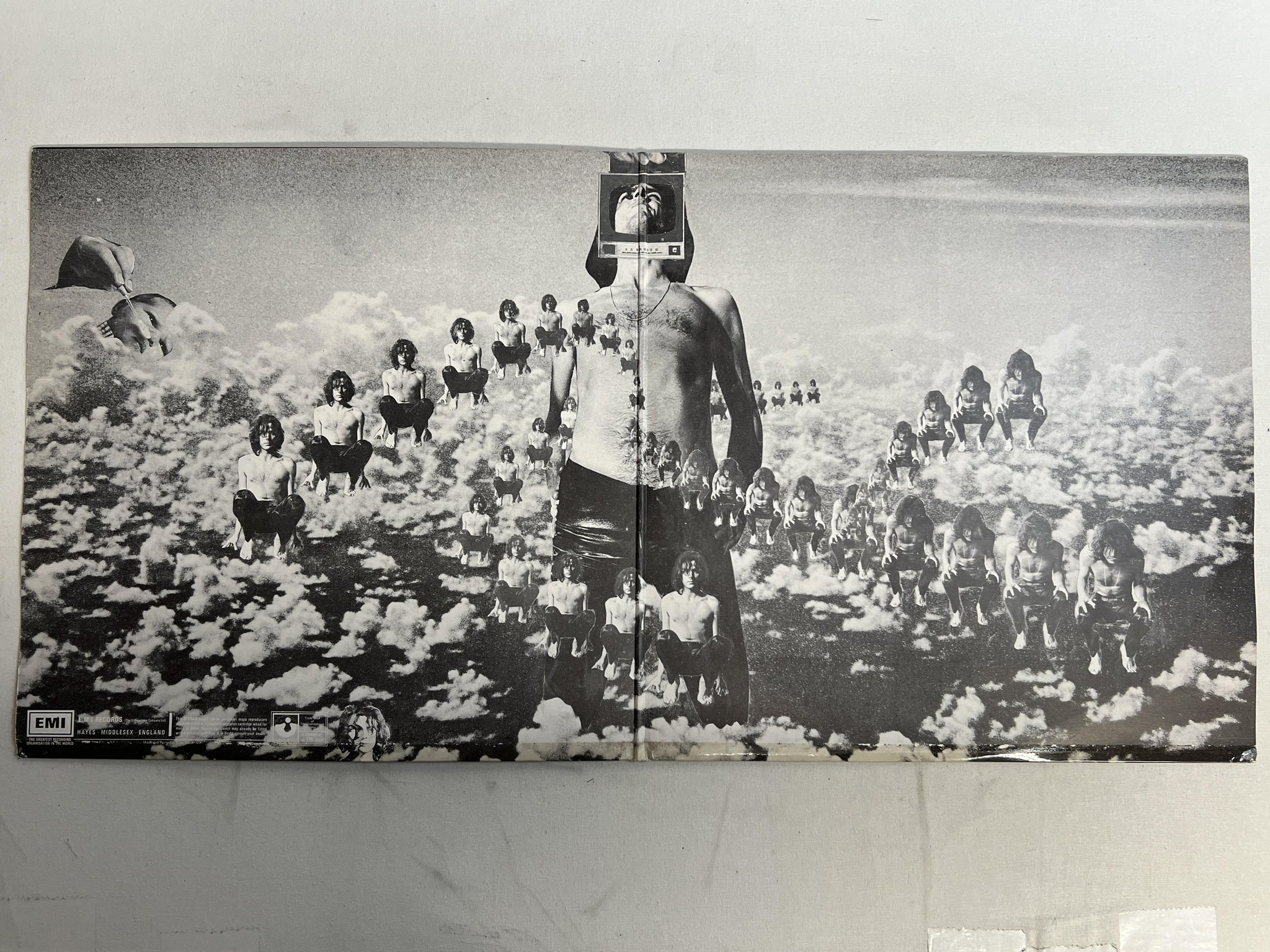 Omslagsbild för skivan SYD BARRETT the madcap laughs LP -70/74 UK HARVEST SHVL 765