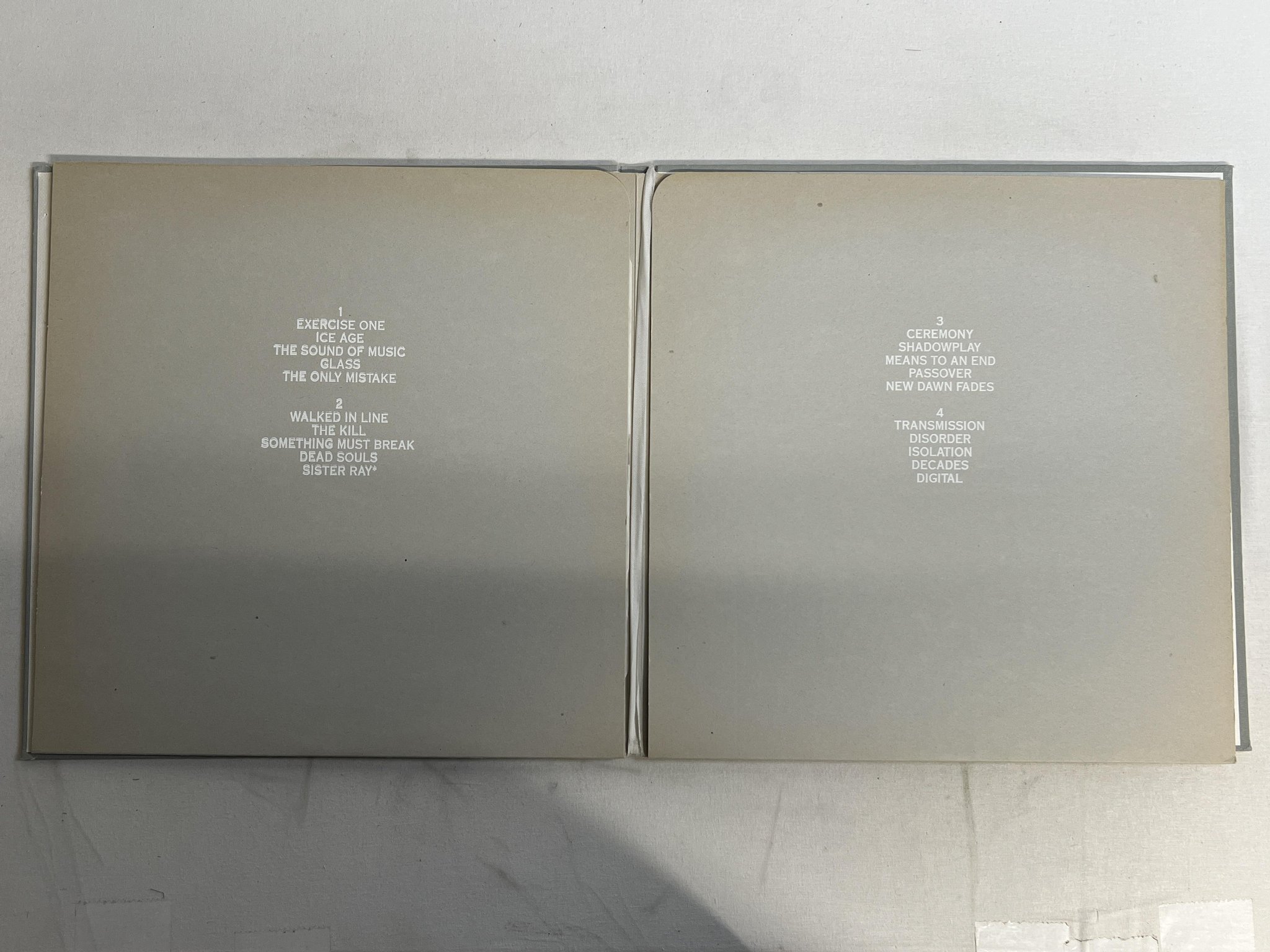 Omslagsbild för skivan JOY DIVISION still 2xLP -81 UK FACTORY FACT 40 ** Rare Clothbound cover **