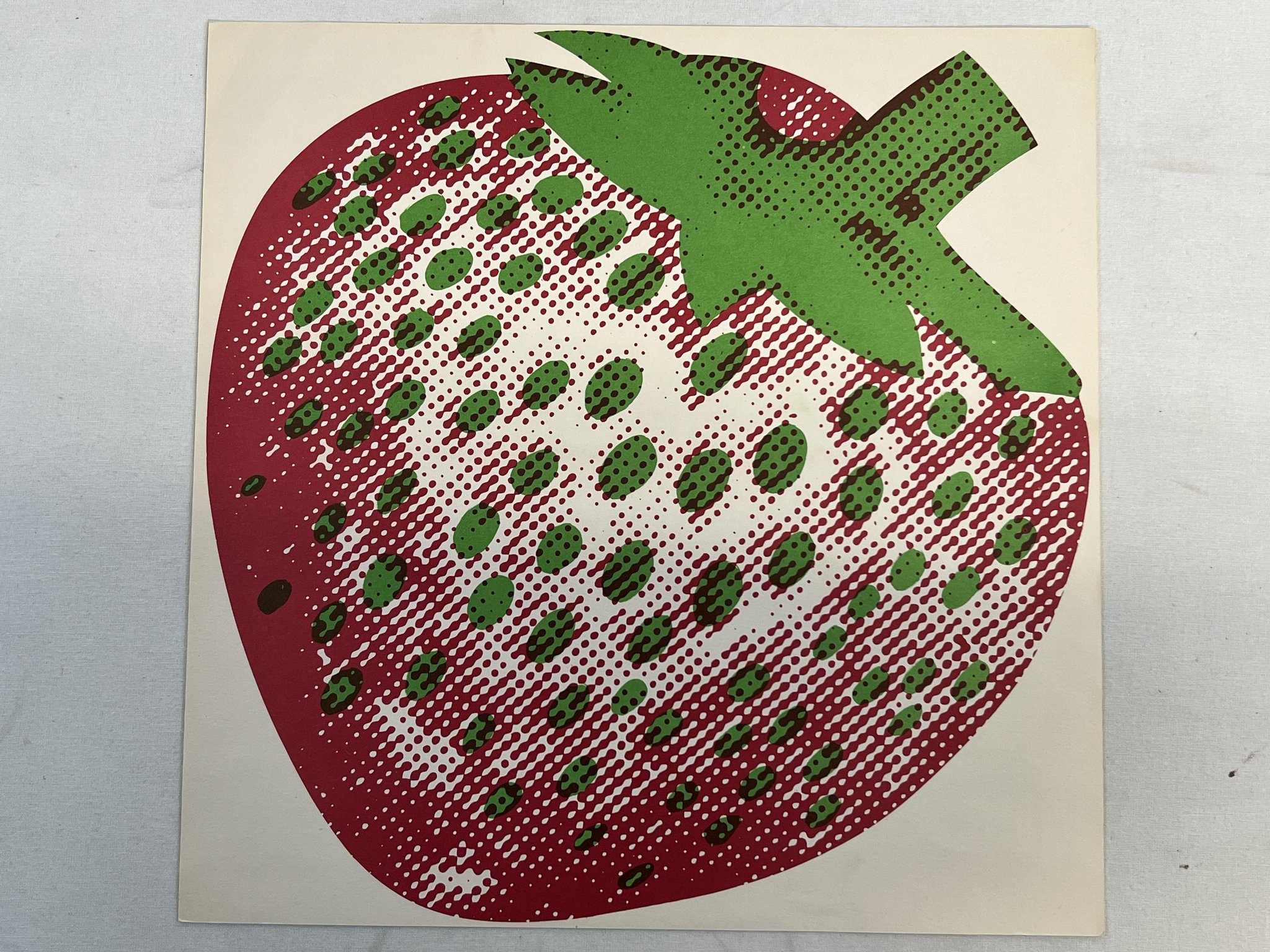 Omslagsbild för skivan THE DAMNED strawberries LP -82 UK BRONZE BRON 542