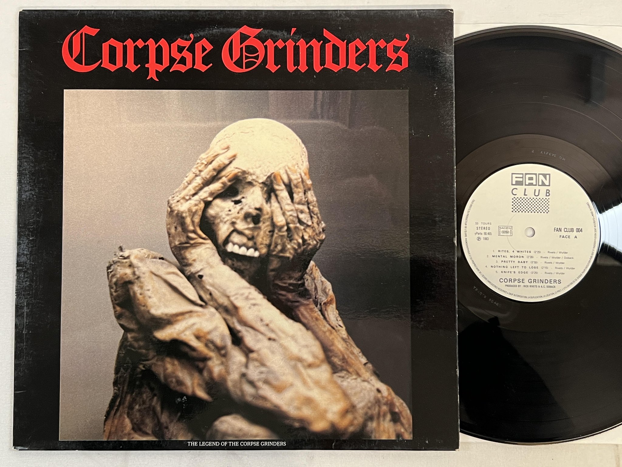 Omslagsbild för skivan CORPSE GRINDERS The Legend Of The Corpse Grinders LP -83 Fra FAN CLUB 004