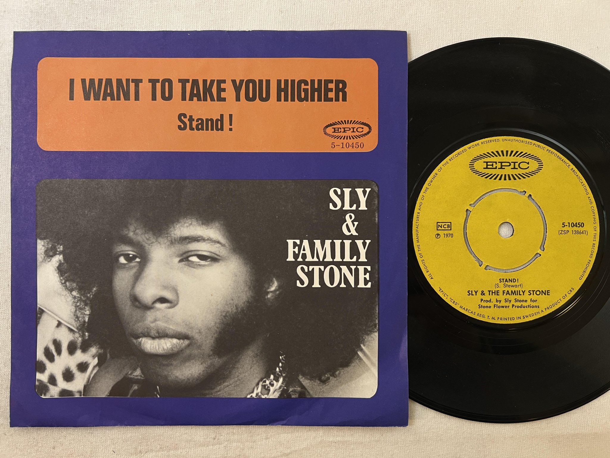 Omslagsbild för skivan SLY & THE FAMILY STONE I want to take you higher 7"single -70 ncb EPIC 5-10450