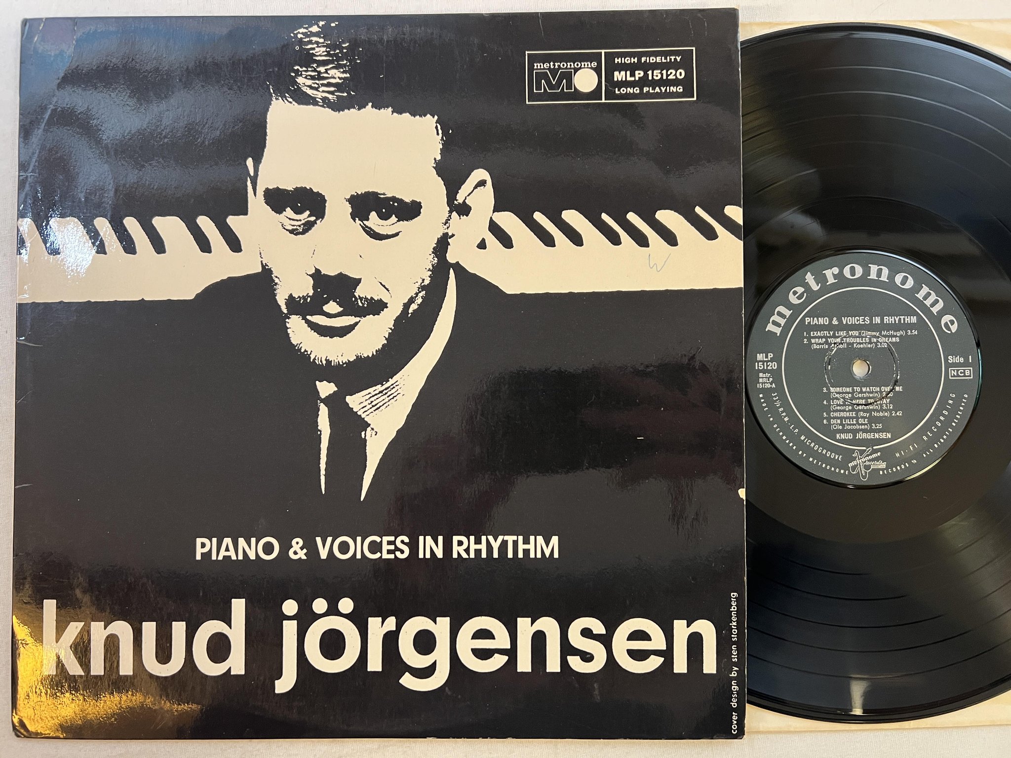 Omslagsbild för skivan KNUD JÖRGENSEN piano & voices in rhythm LP -62 Denmark METRONOME MLP 15120