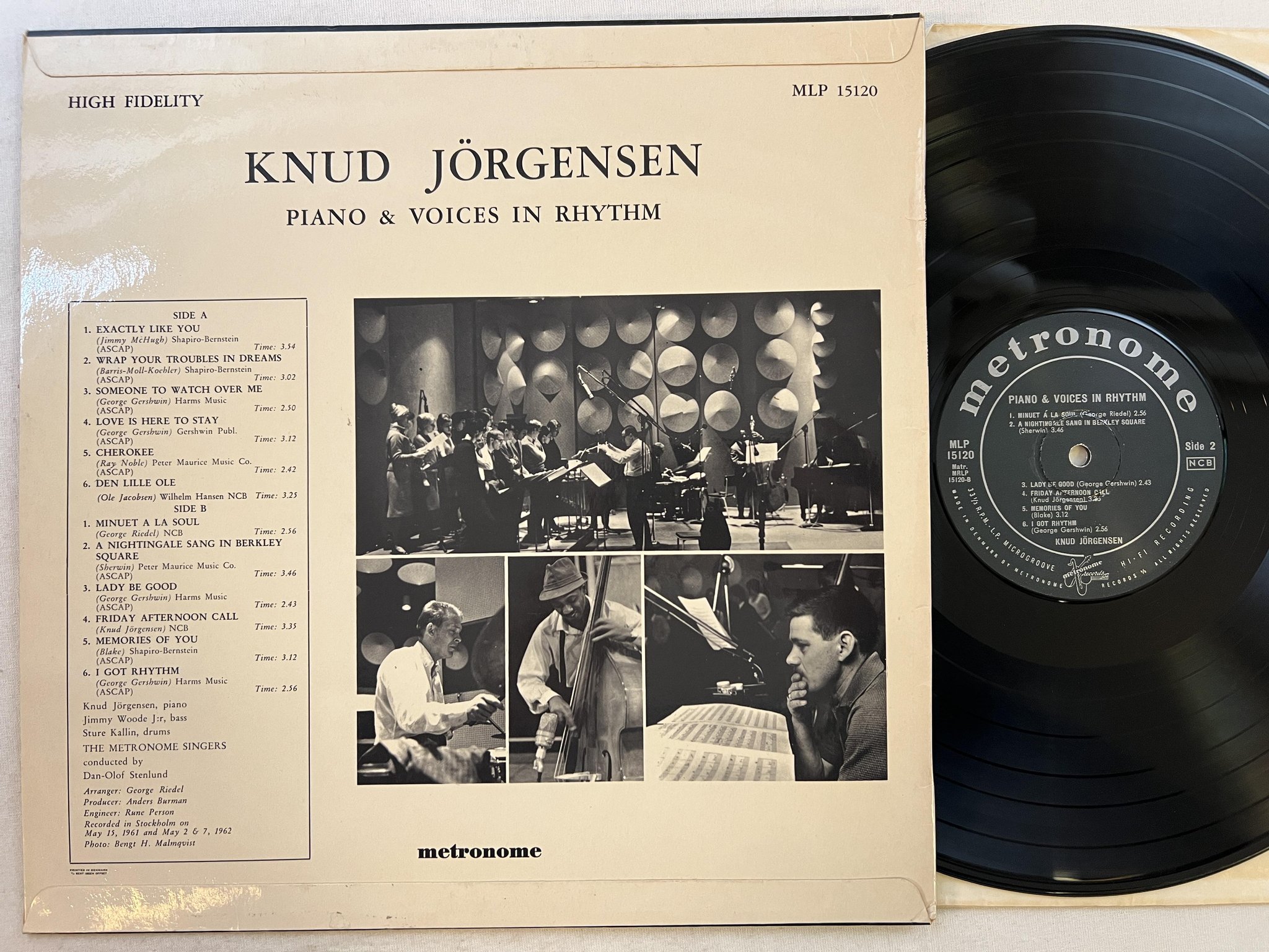 Omslagsbild för skivan KNUD JÖRGENSEN piano & voices in rhythm LP -62 Denmark METRONOME MLP 15120
