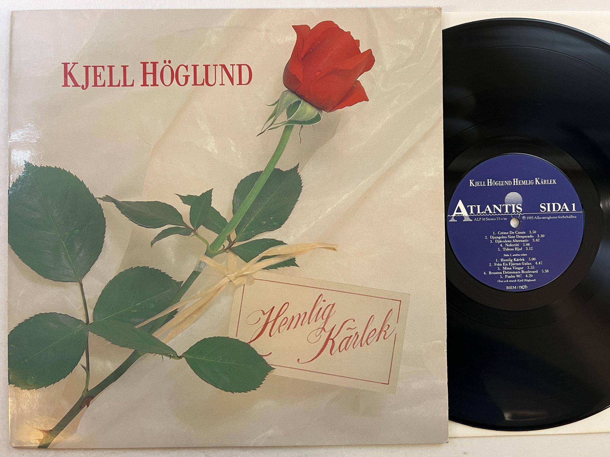 Omslagsbild för skivan KJELL HÖGLUND hemlig kärlek LP -85 Swe ATLANTIS ALP 16