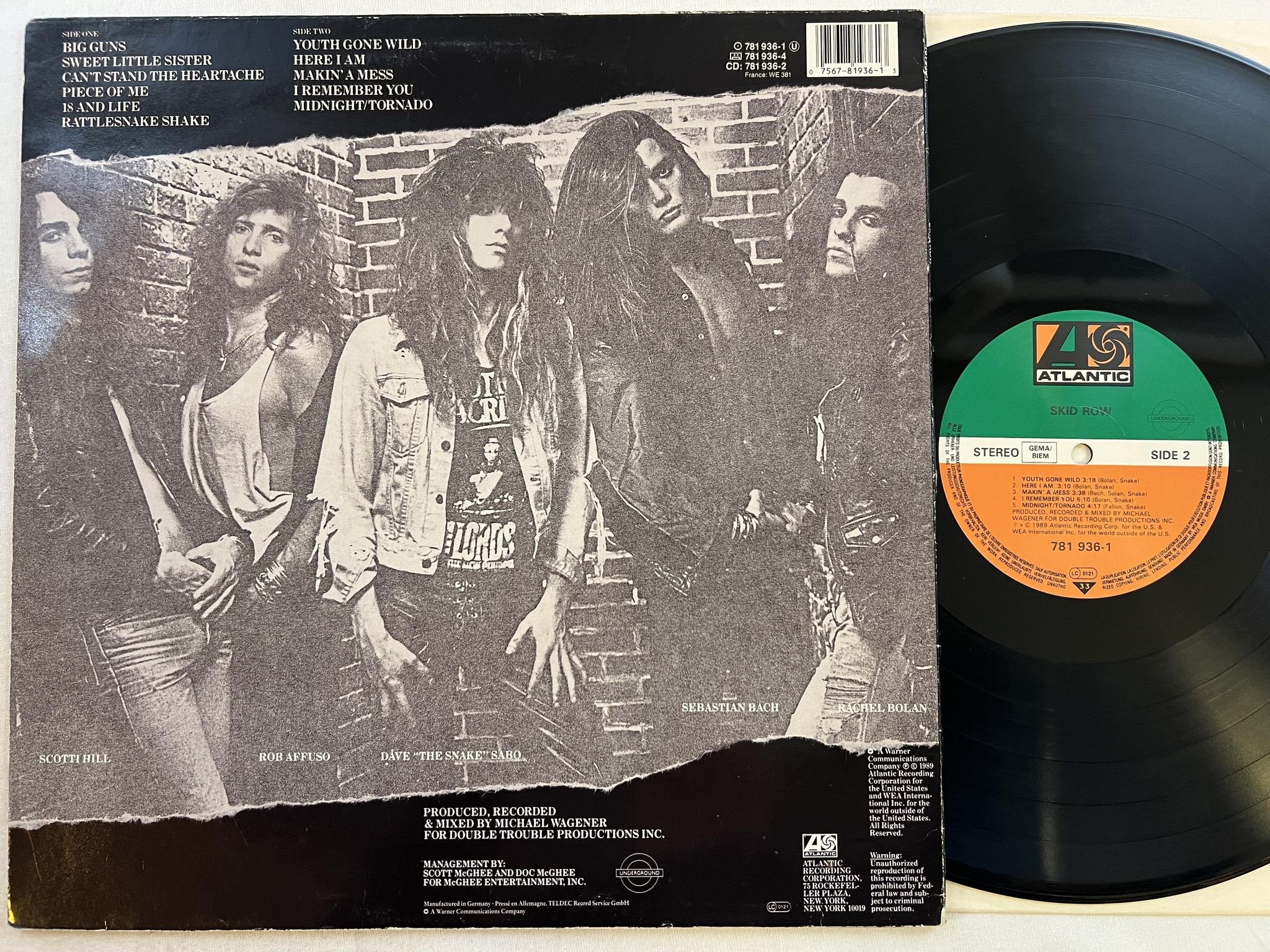Omslagsbild för skivan SKID ROW s/t LP Ger ATLANTIC 781936-1