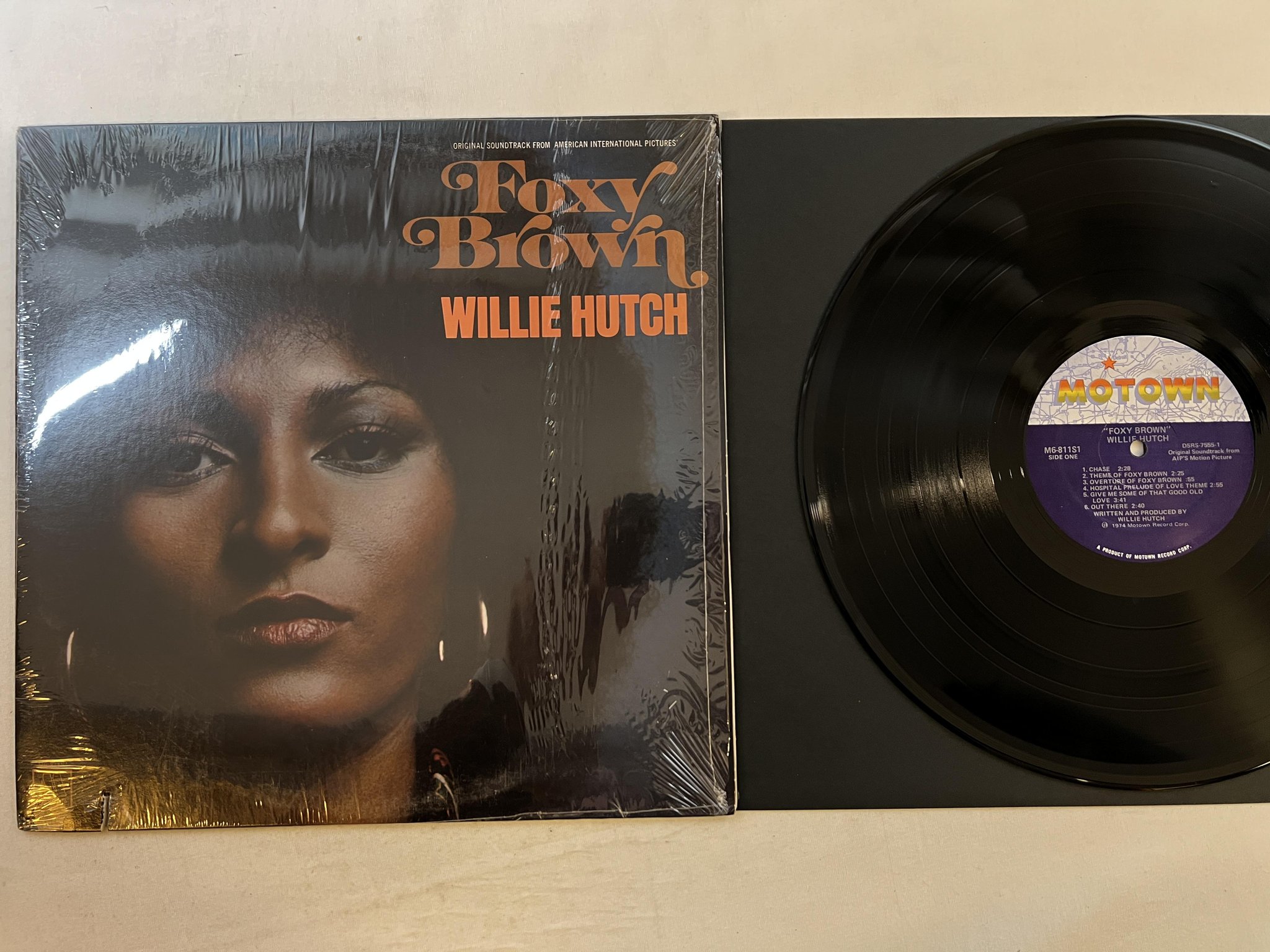 Omslagsbild för skivan FOXY BROWN Willie Hutch LP -74 US MOTOWN M6-811S1 blaxploitation ** Classic **