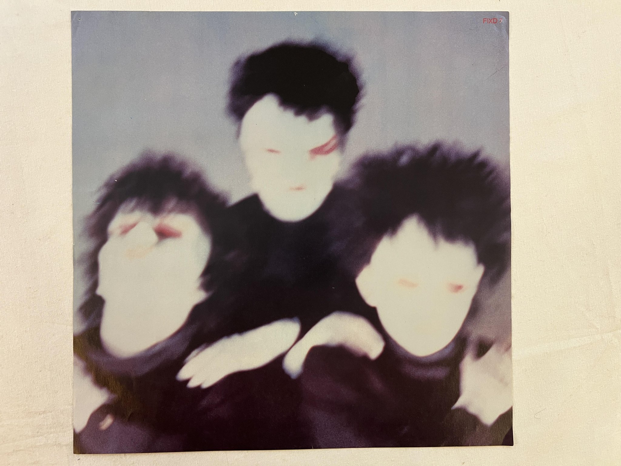 Omslagsbild för skivan THE CURE pornography LP re UK FICTION FIXD 7 New wave