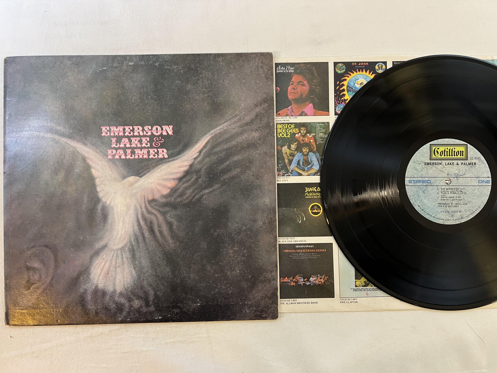 Omslagsbild för skivan EMERSON LAKE AND PALMER s/t LP US COTILLION SD 9040