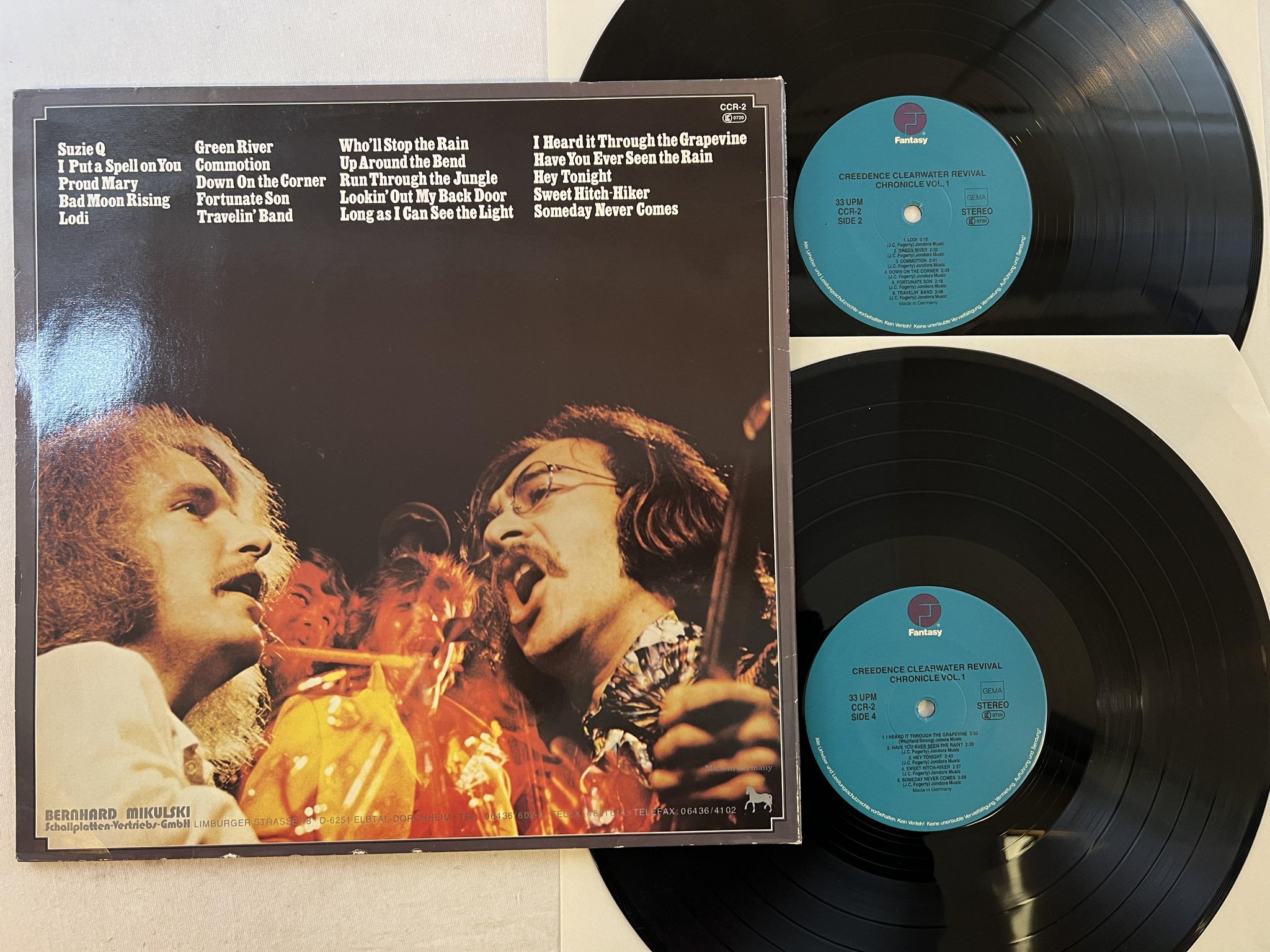 Omslagsbild för skivan CREEDENCE CLEARWATER REVIVAL chronicle vol 1 2xLP Ger FANTASY CCR-2