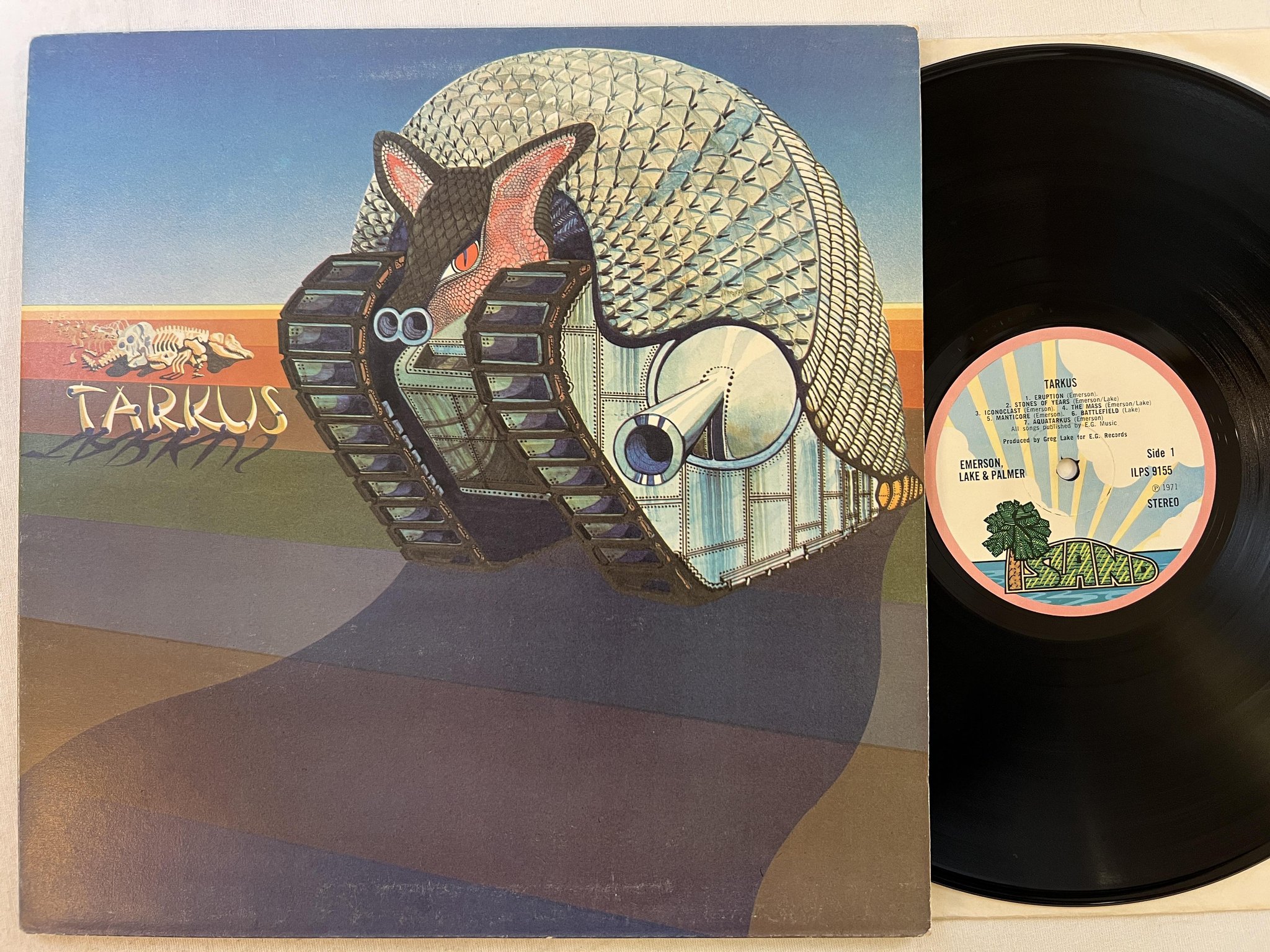 Omslagsbild för skivan EMERSON, LAKE & PALMER tarkus LP -71 ILPS 9155