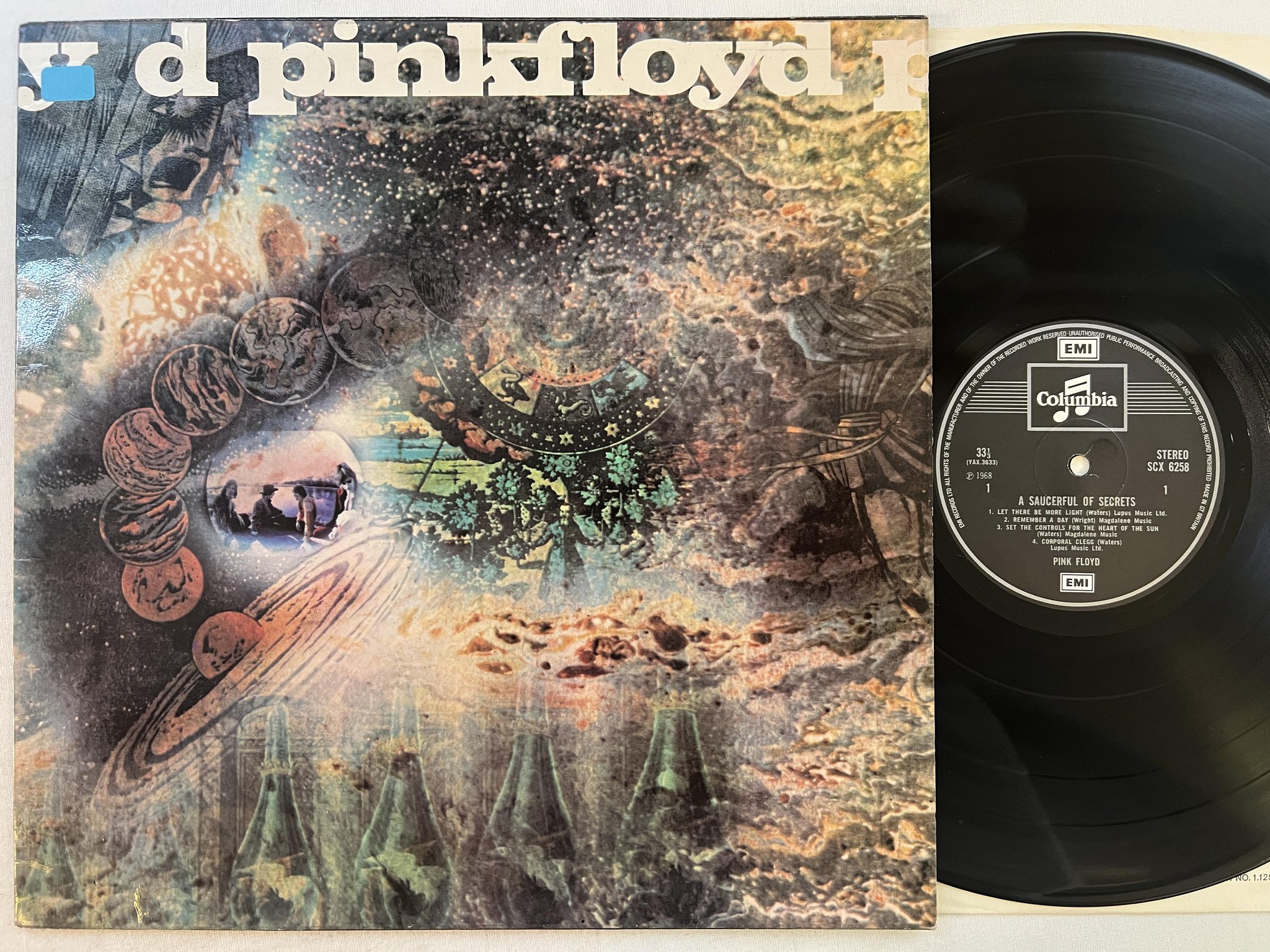 Omslagsbild för skivan PINK FLOYD a saucerful of secrets LP re UK EMI/COLUMBIA SCX 6258
