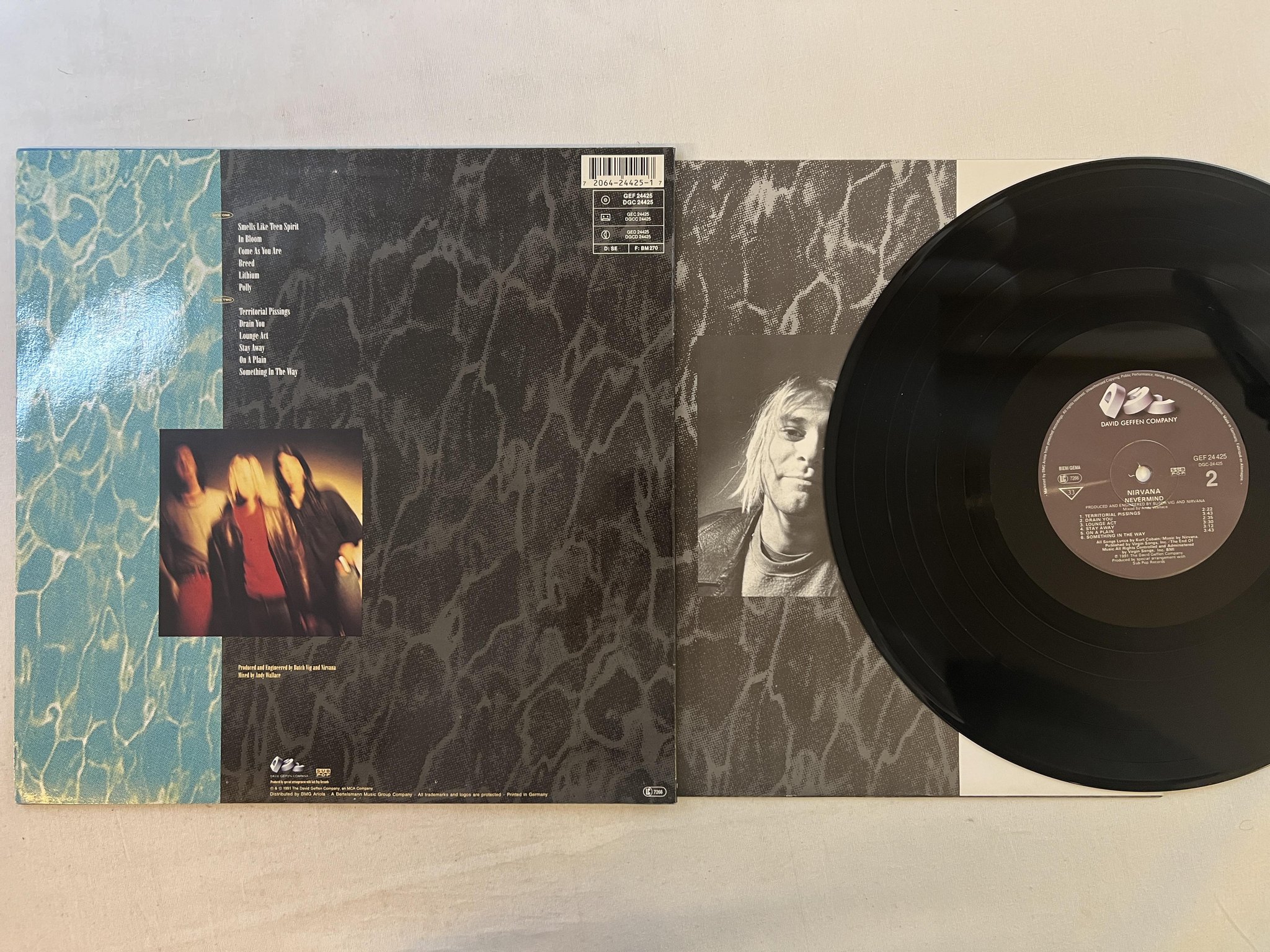 Omslagsbild för skivan NIRVANA nevermind LP -91 Ger GEF 24425 ** A Grunge Masterpiece **