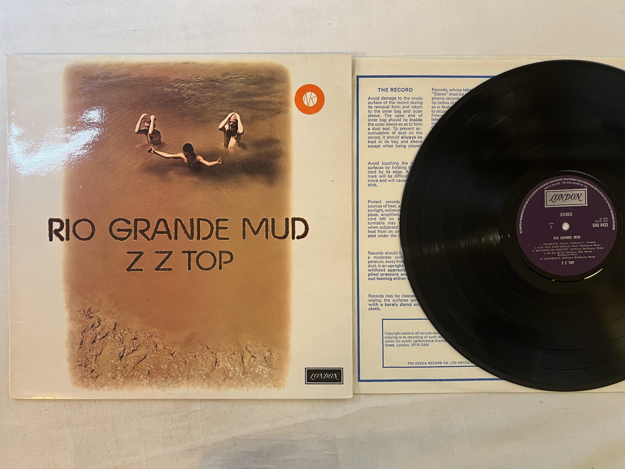 Omslagsbild för skivan ZZ TOP Rio Grande mud LP -71 UK LONDON SHU 8433