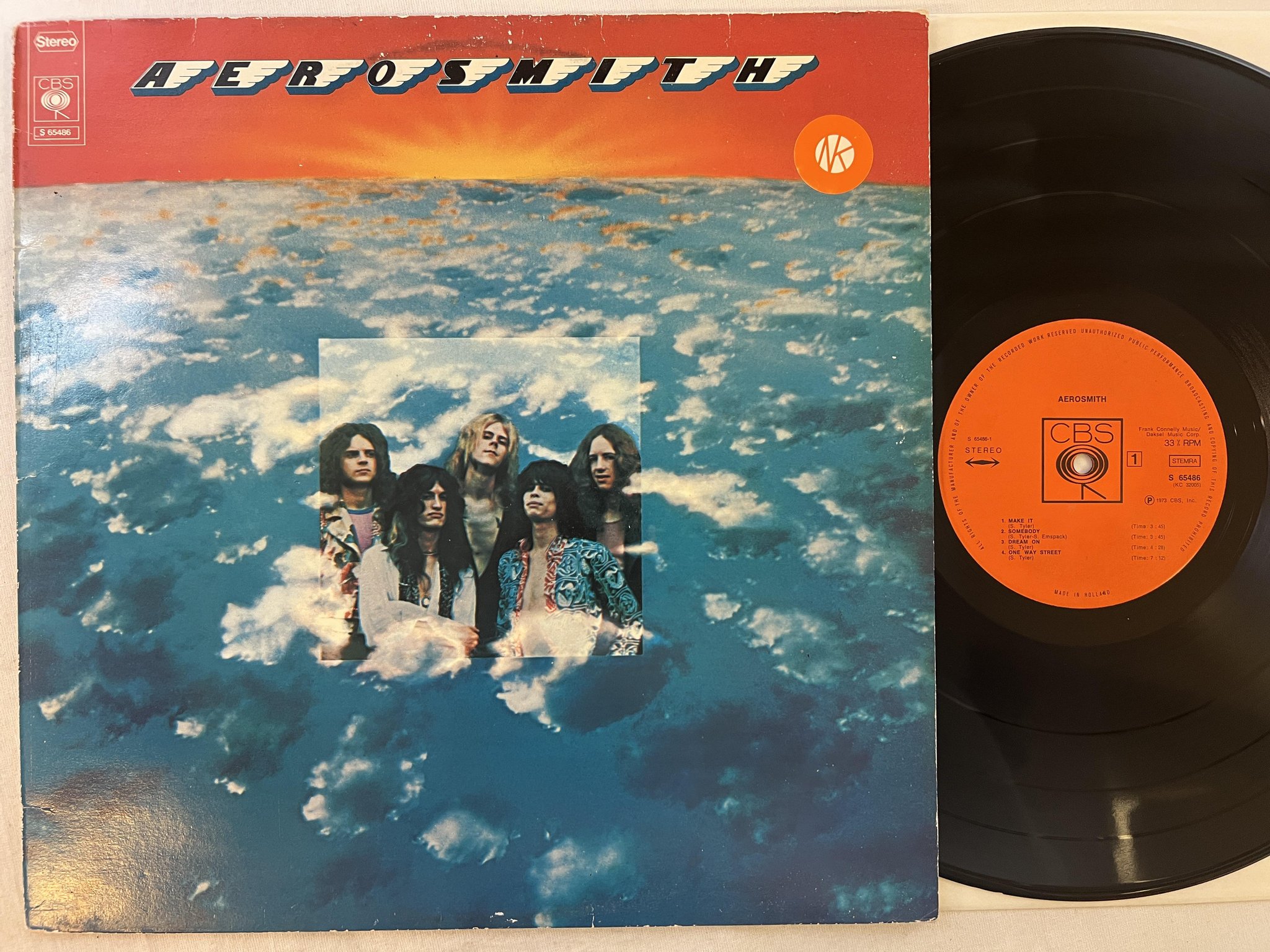 Omslagsbild för skivan AEROSMITH s/t LP -73 Hol CBS S 65486