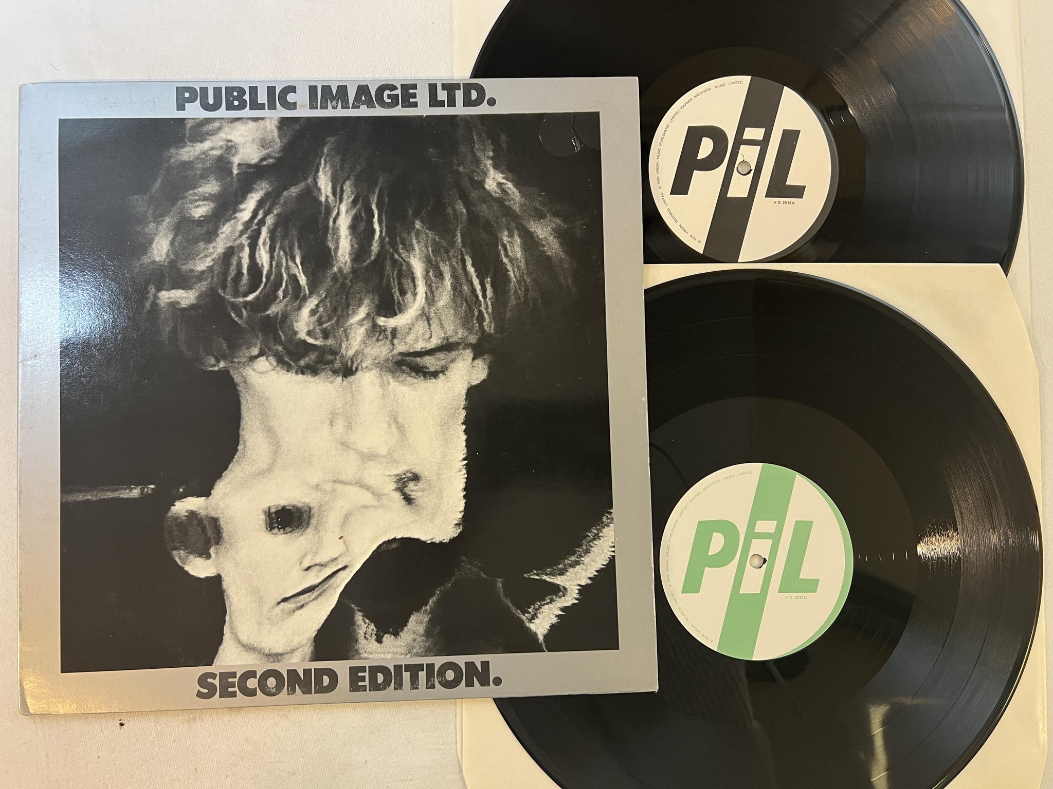 Omslagsbild för skivan PUBLIC IMAGE LTD second edition 2xLP -80 VIRGIN VD2512
