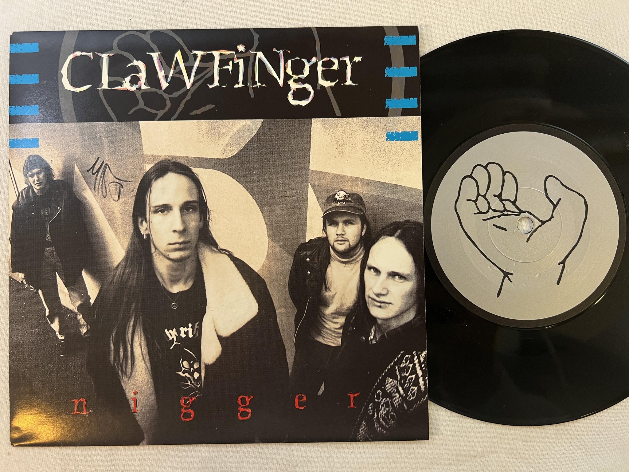 Omslagsbild för skivan CLAWFINGER n*gger 7"single -93 MVG MVGS 7 ** RARE **