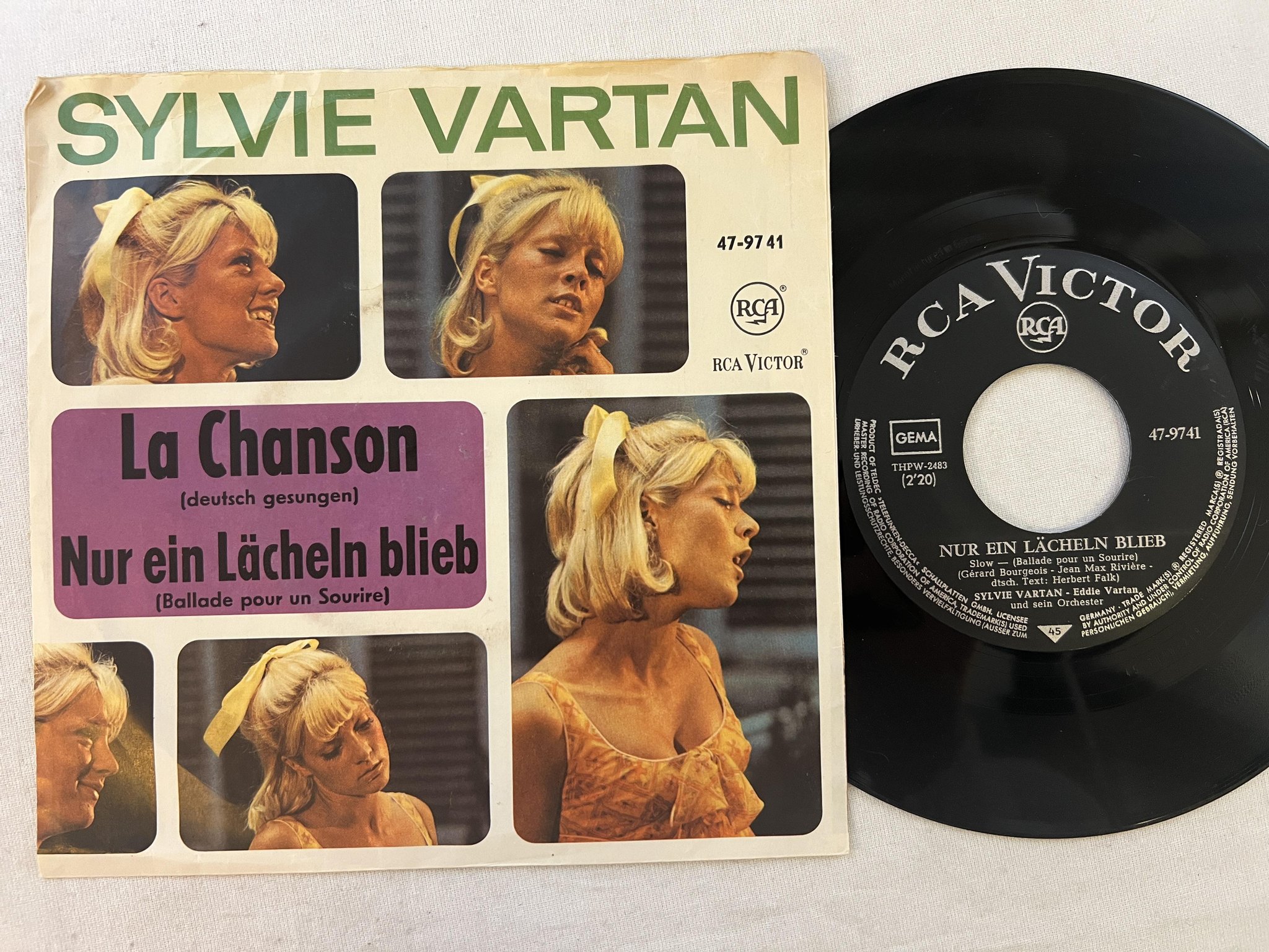 Omslagsbild för skivan SYLVIE VARTAN La Chanson 7"single -66 Ger RCA Victor 47-9741 ** RARE**
