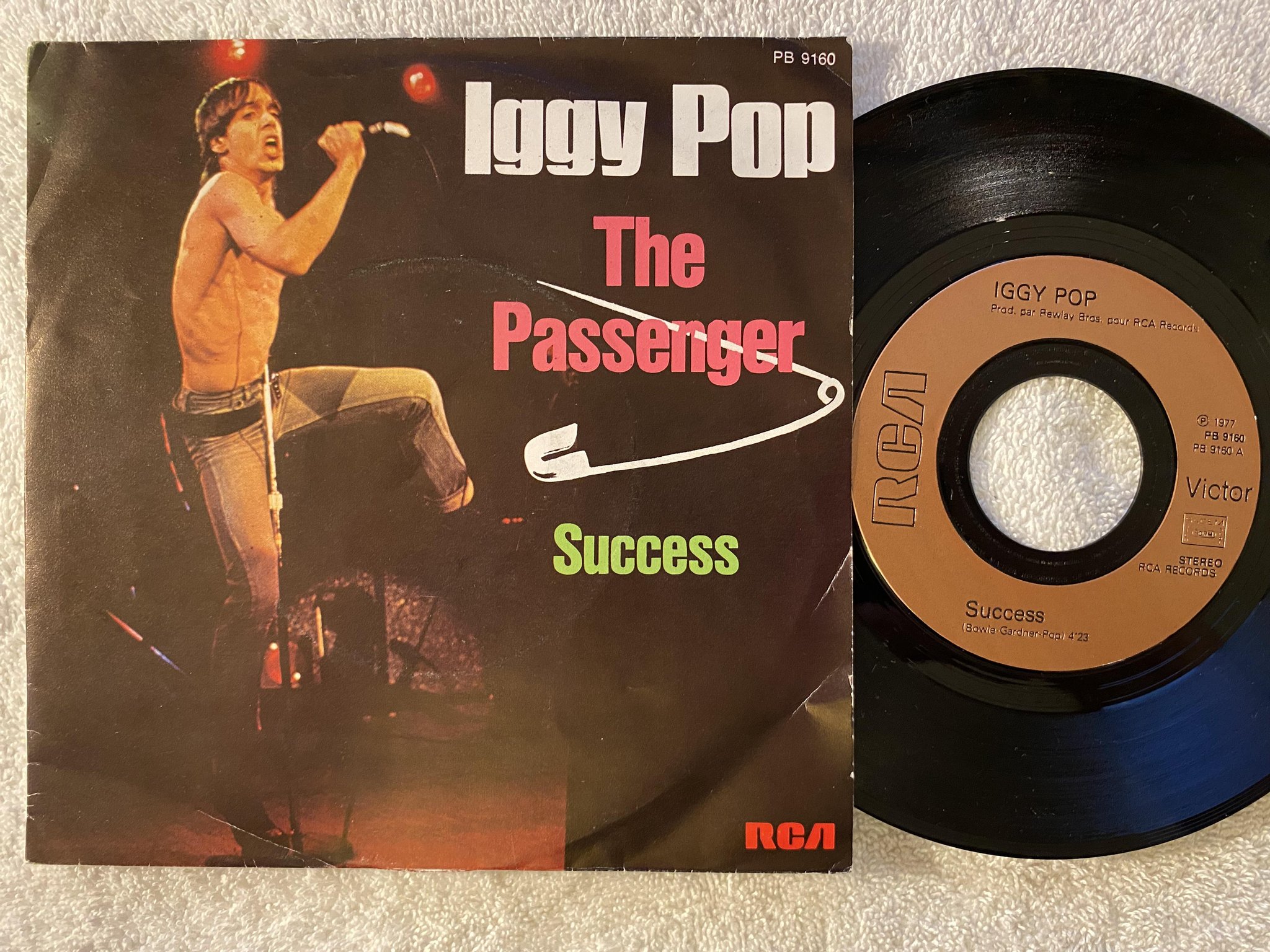 Omslagsbild för skivan IGGY POP the passengers 7"single -77 Fra RCA PB 9160 ** MEGA RARE **