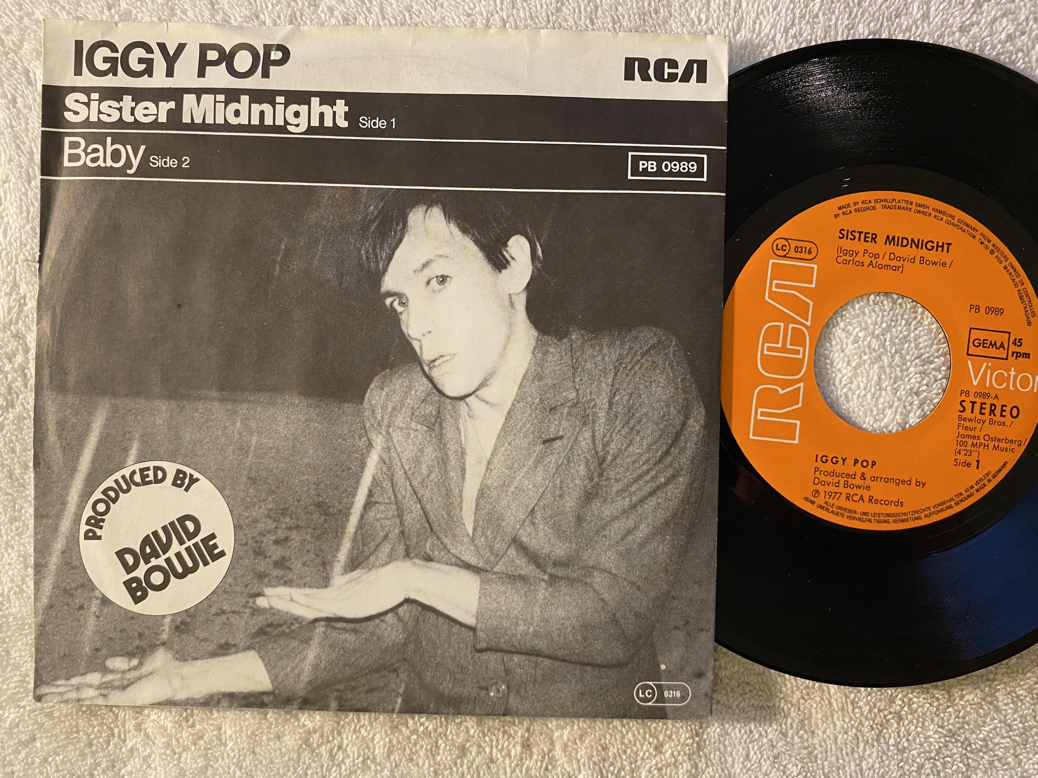 Omslagsbild för skivan IGGY POP sister midnight 7"single -77 Ger RCA PB 0989