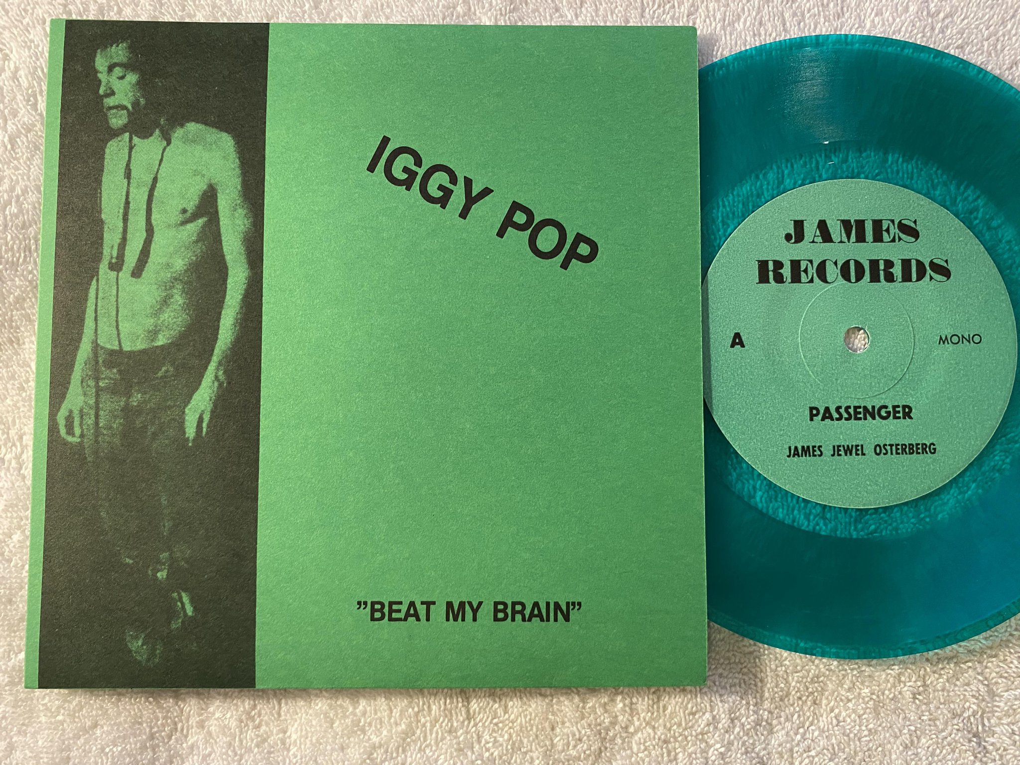 Omslagsbild för skivan IGGY POP beat my brain 7" JAMES RECORDS ** GREEN VINYL **