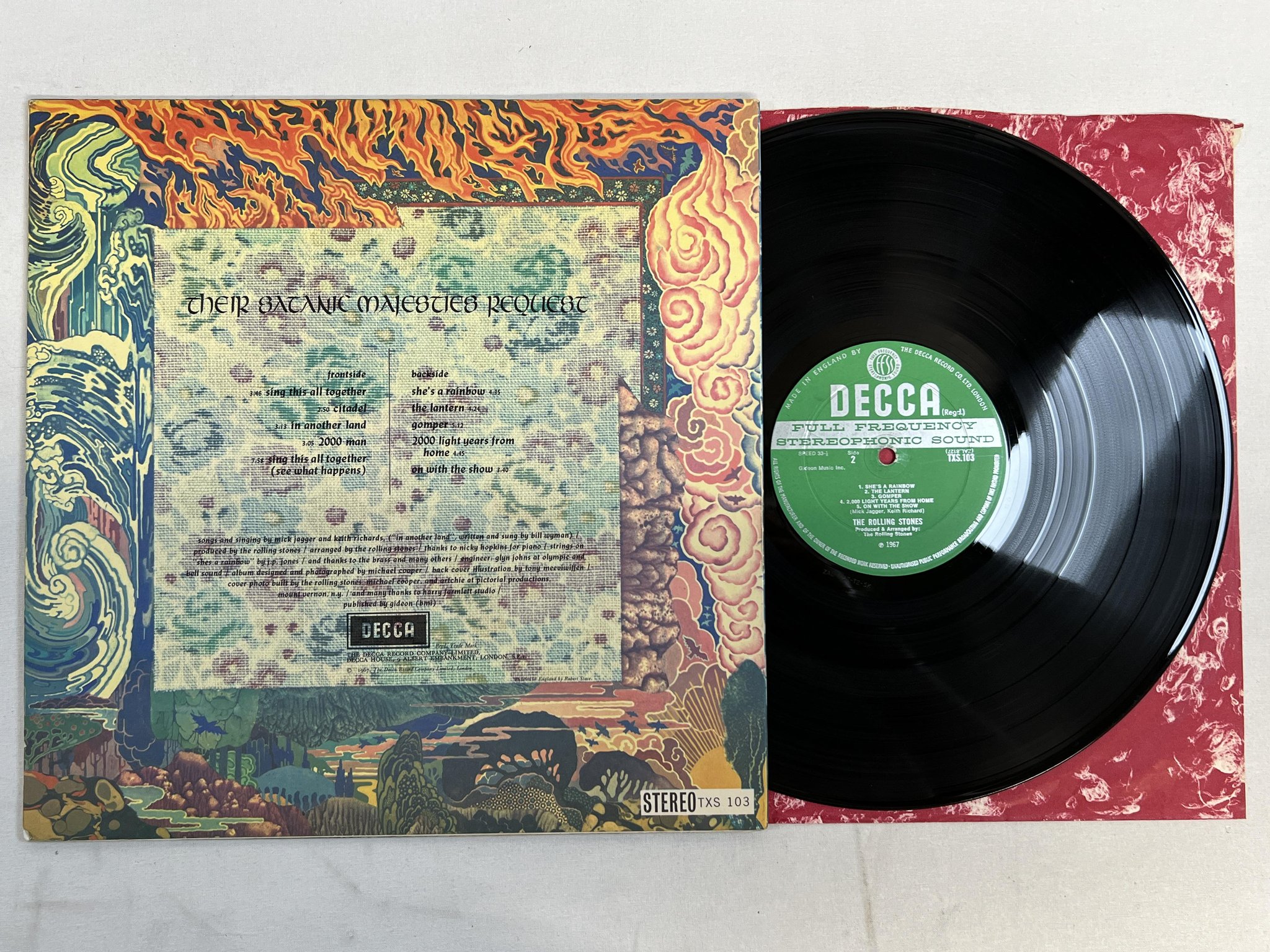 Omslagsbild för skivan ROLLING STONES Their Satanic Majesties.. LP -67 UK DECCA * Lenticular sleeve **