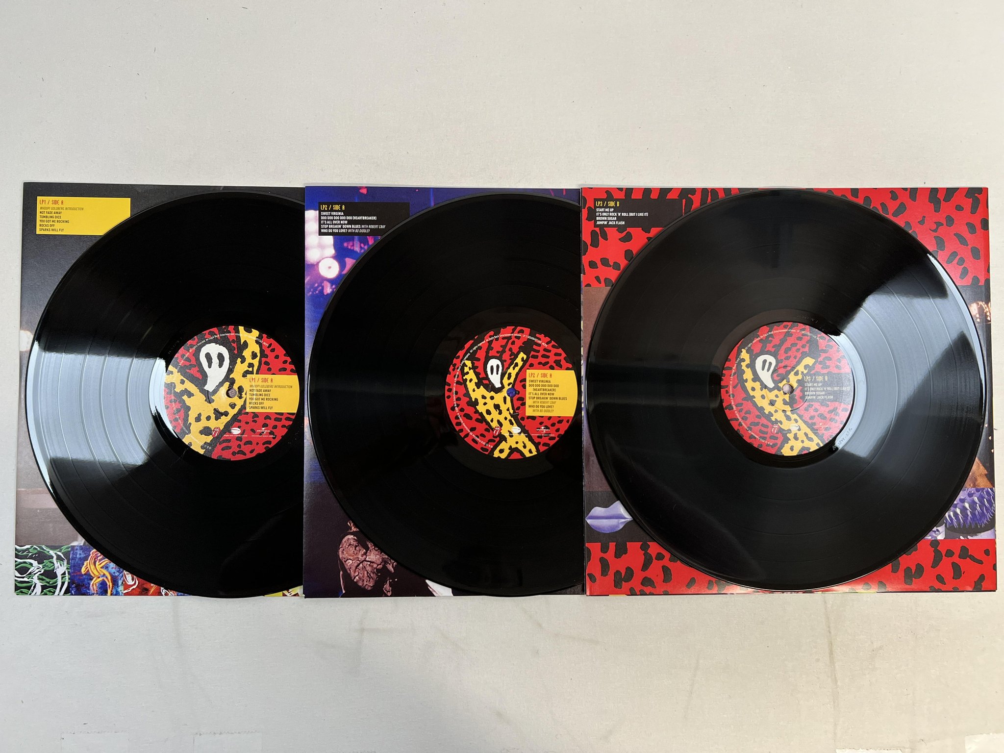 Omslagsbild för skivan ROLLING STONES Voodoo Lounge Uncut 3xLP 2018 EAGLP691
