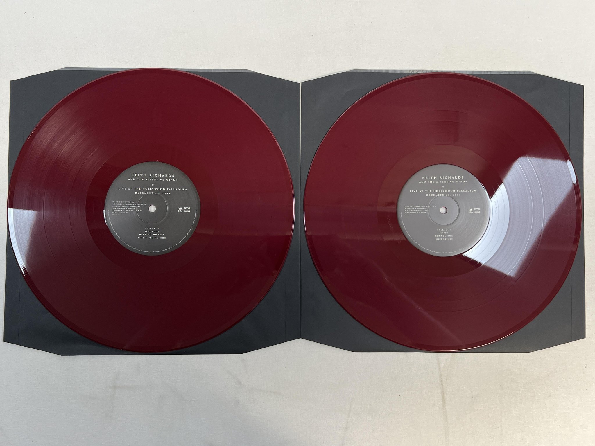 Omslagsbild för skivan KEITH RICHARDS AND THE X-PENSIVE WINOS 2xLP 2020 BMG ** RED VINYL **