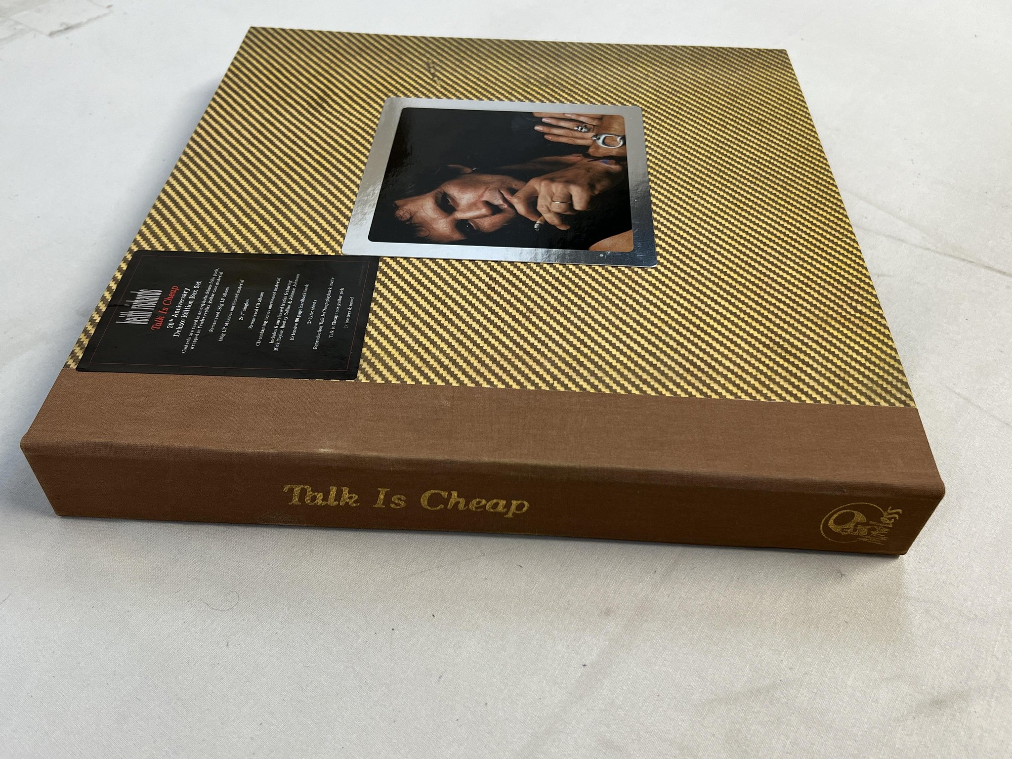 Omslagsbild för skivan KEITH RICHARDS talk is cheap BOX SET 2019 BMGCAT322DBOX