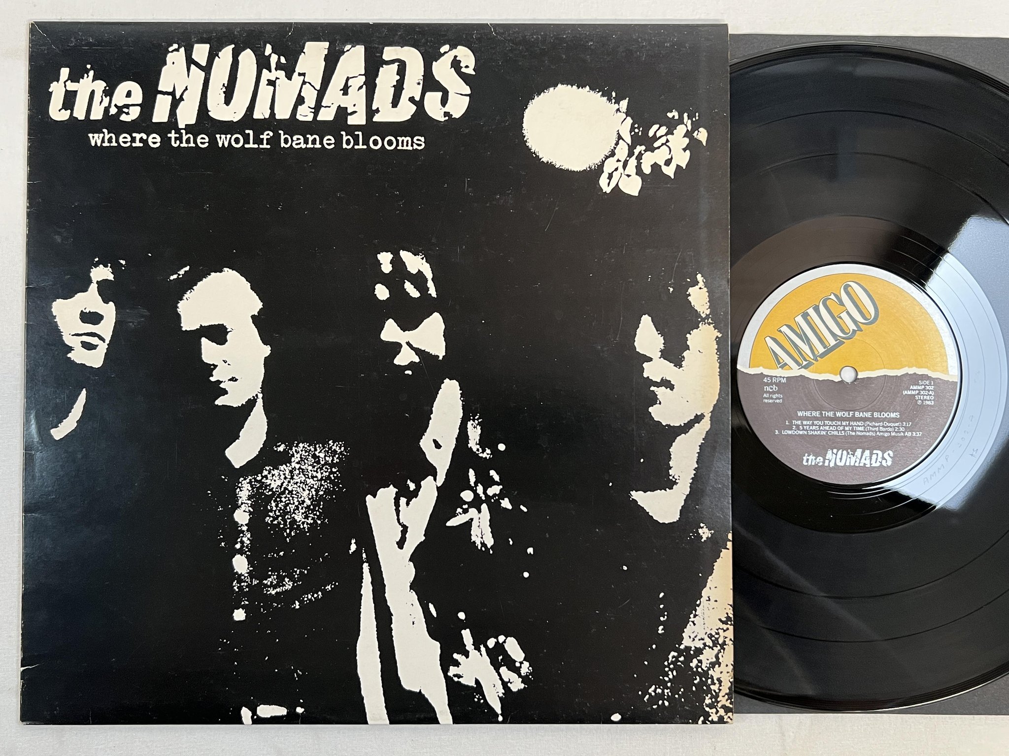 Omslagsbild för skivan THE NOMADS Where The Wolf Bane Blooms LP -83 Swe AMIGO AMMP 302