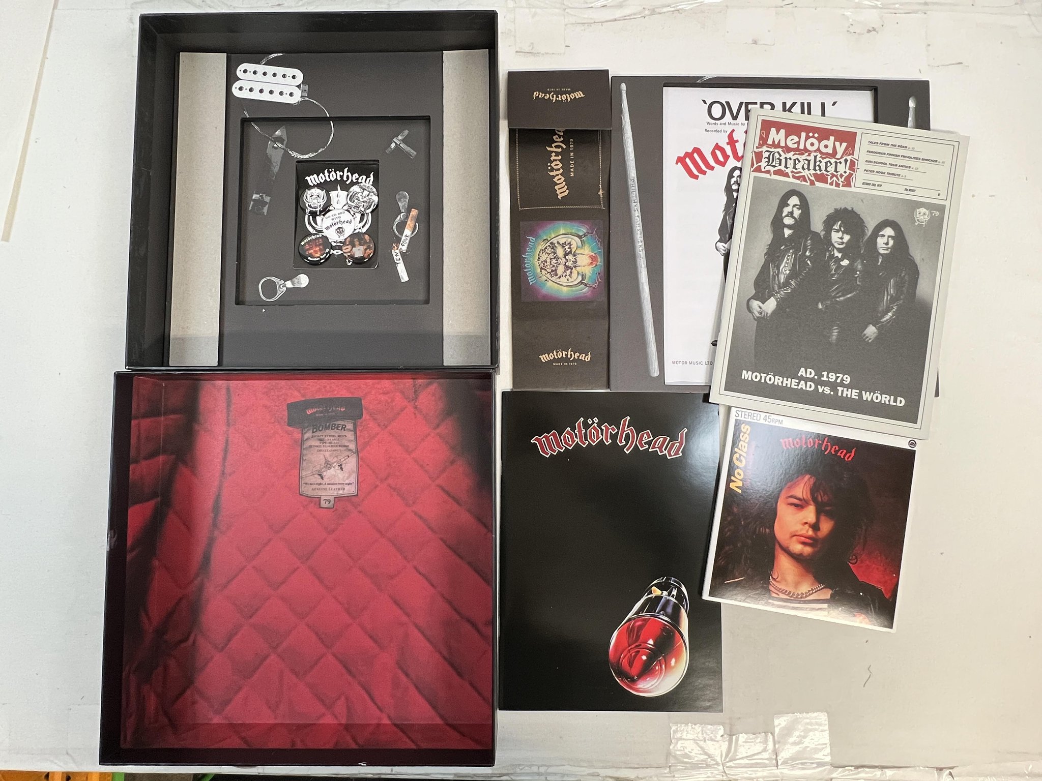 Omslagsbild för skivan MOTORHEAD 1979 BOX SET 2019 BMGCAT380BOX *** massive ***