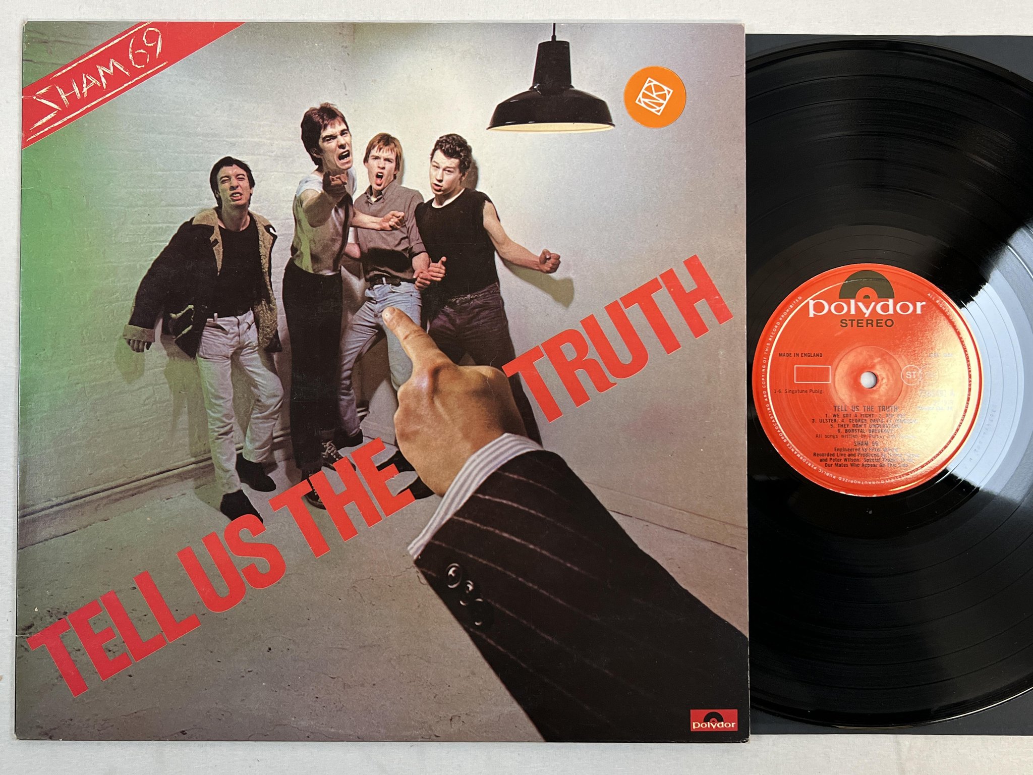 Omslagsbild för skivan SHAM 69 tell us the truth LP -78 UK POLYDOR 2383491