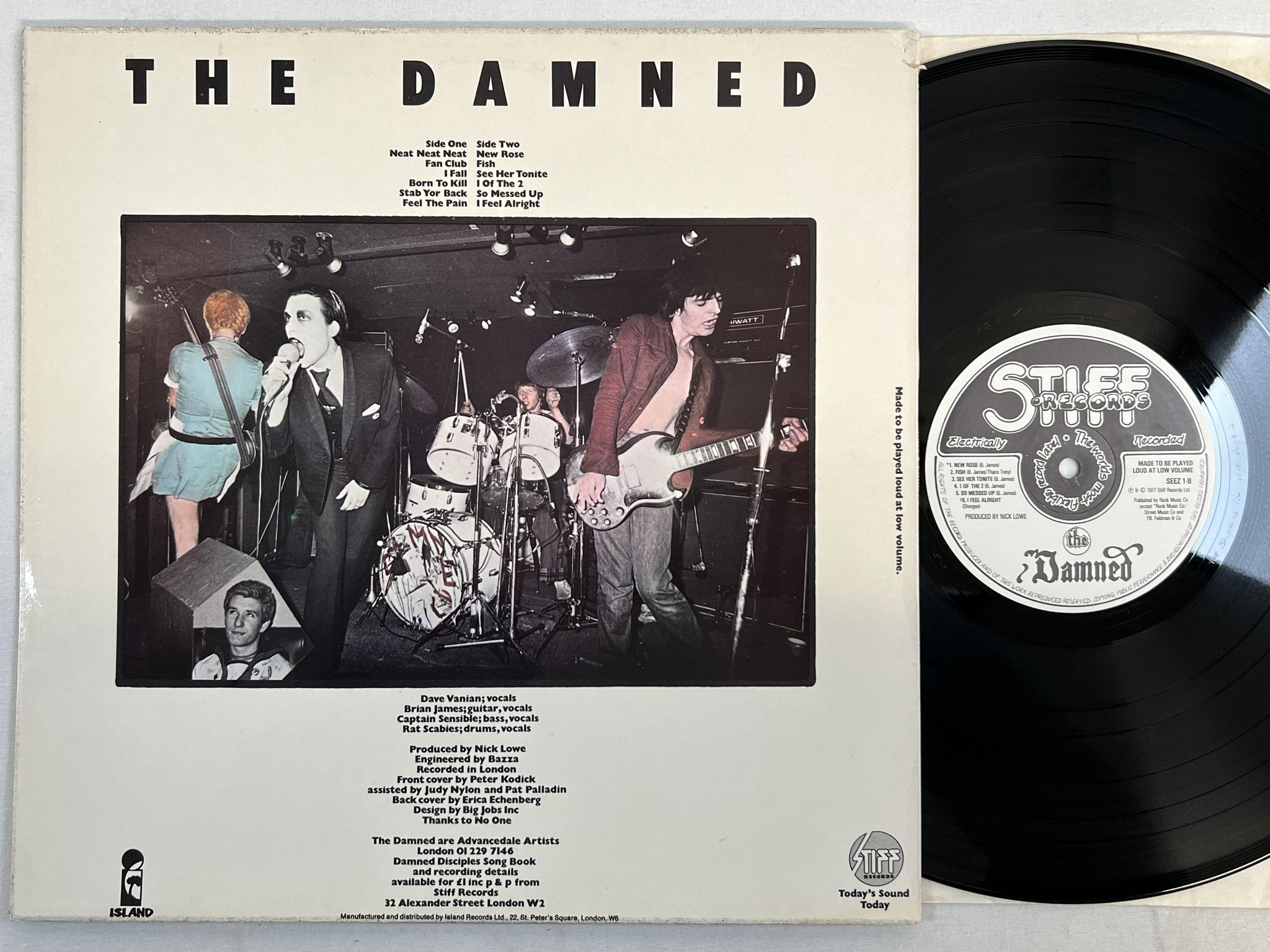 Omslagsbild för skivan THE DAMNED Damned Damned Damned LP -77 UK STIFF SEEZ 1 ** fully laminated **